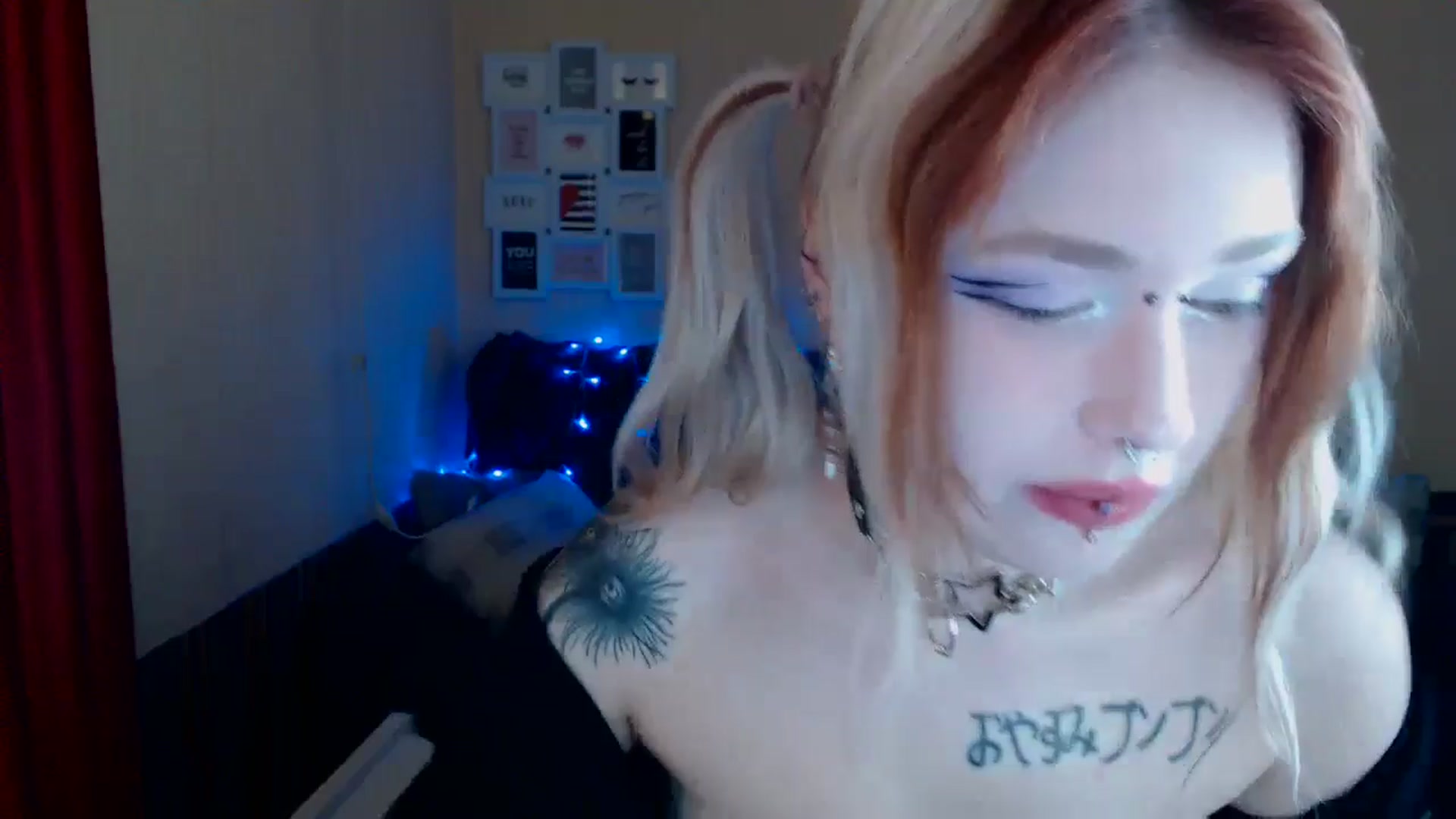 Gallery image thumbnail from Killinna's myfreecams stream on, 04/21/2024, 12:47 image 6 of 20