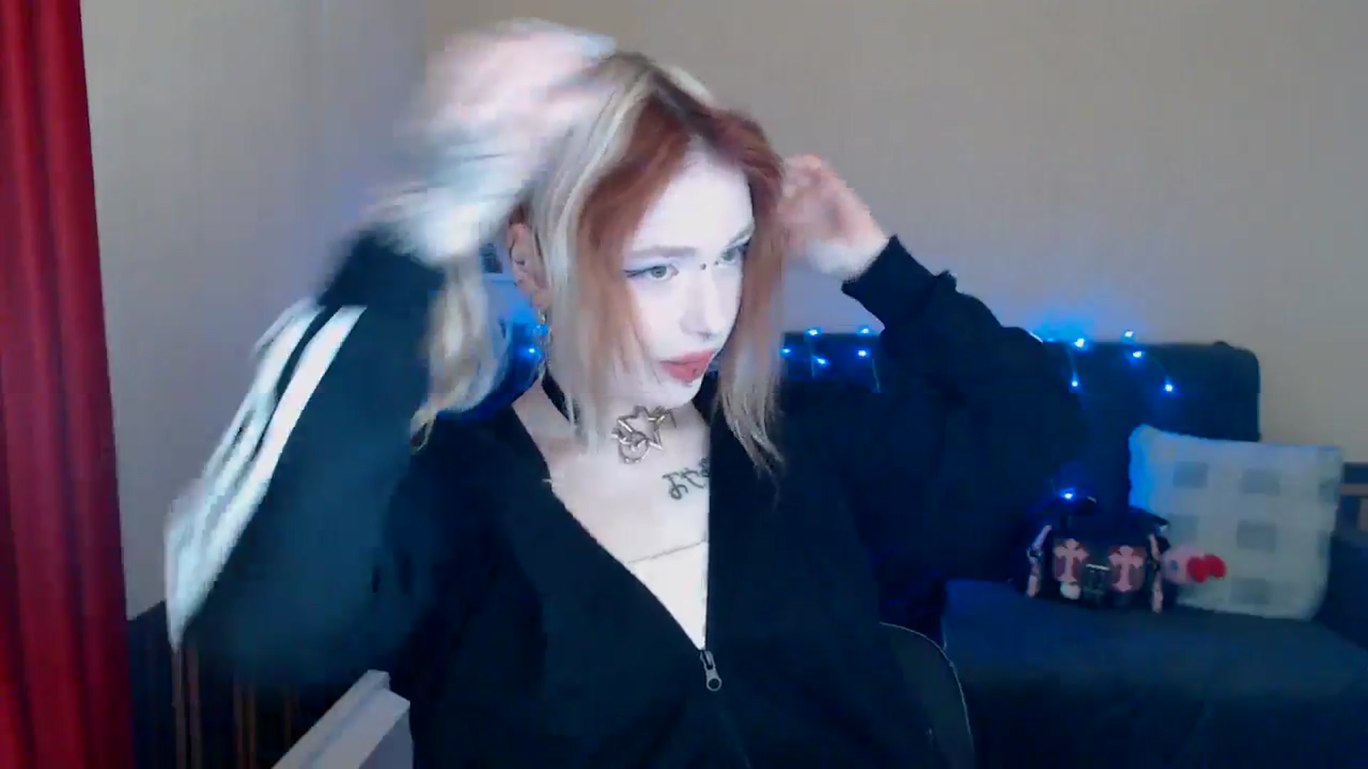 Gallery image thumbnail from Killinna's myfreecams stream on, 04/21/2024, 12:47 image 3 of 20