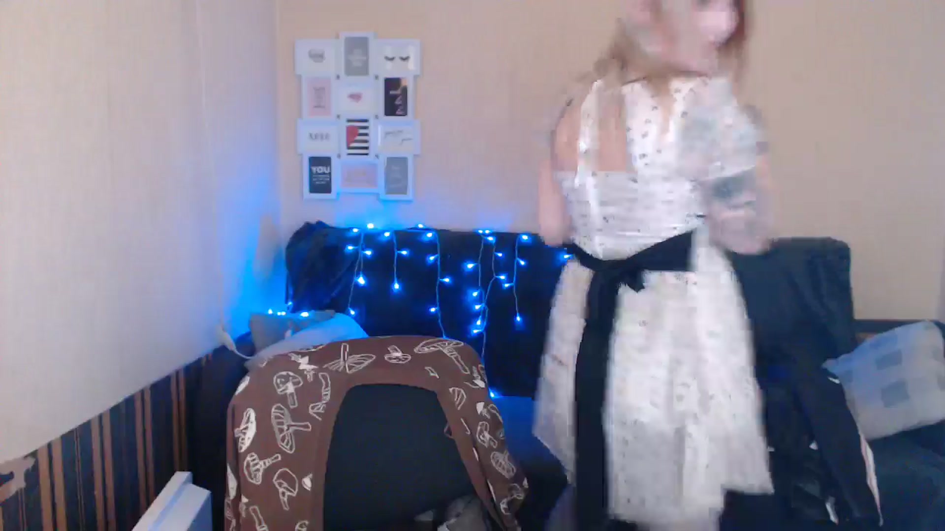 Gallery image thumbnail from Killinna's myfreecams stream on, 04/24/2024, 14:37 image 16 of 20