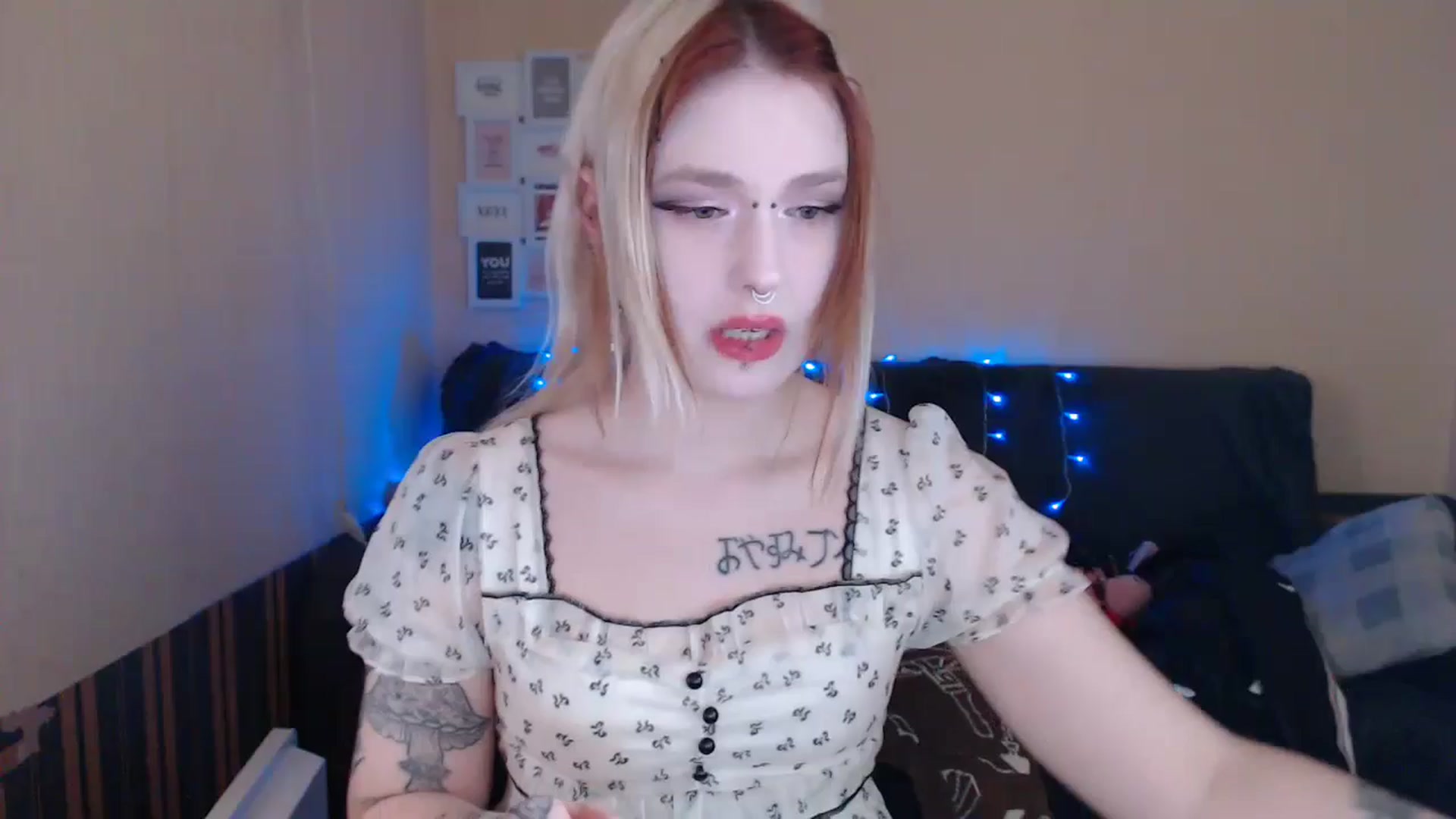 Gallery image thumbnail from Killinna's myfreecams stream on, 04/24/2024, 14:37 image 10 of 20