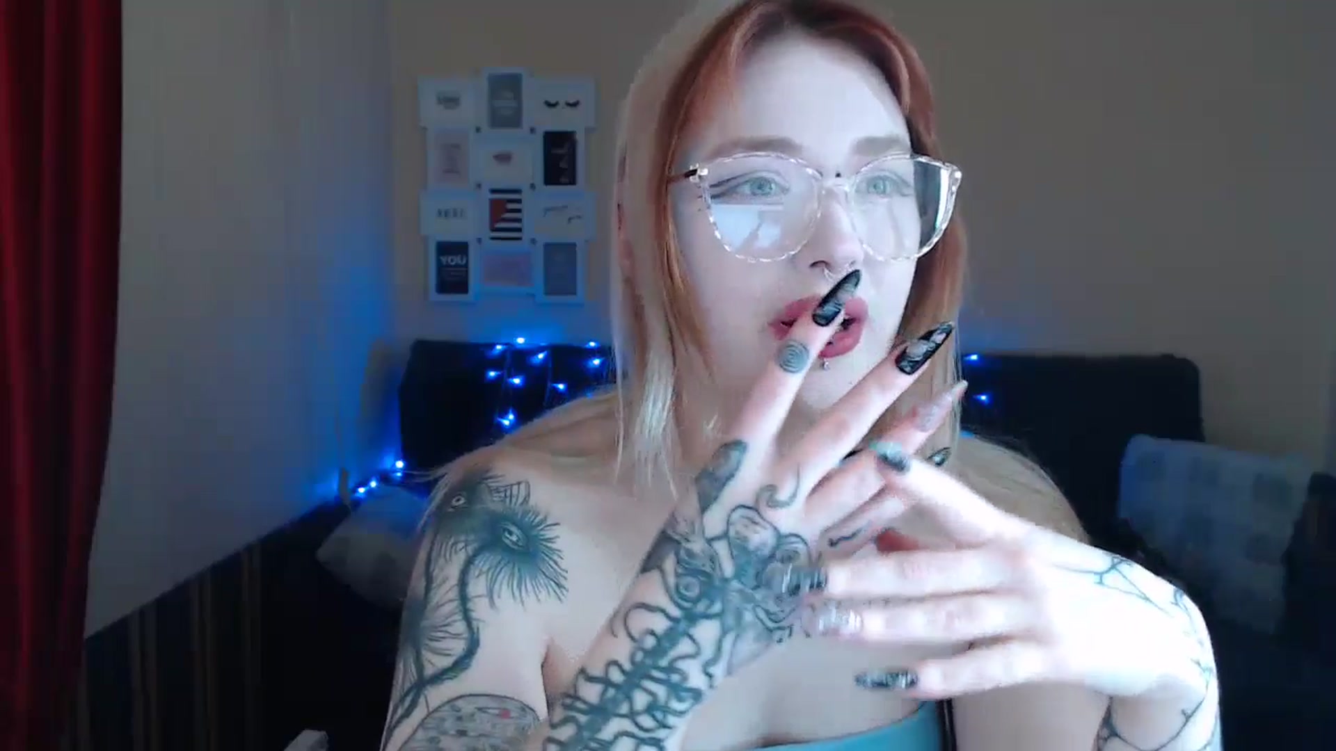 Gallery image thumbnail from Killinna's myfreecams stream on, 04/26/2024, 12:52 image 2 of 20
