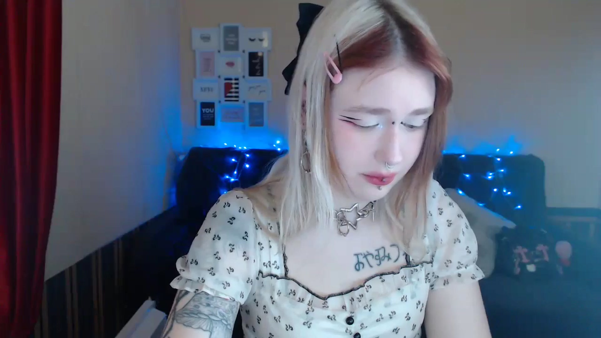 Gallery image thumbnail from Killinna's myfreecams stream on, 04/28/2024, 13:29 image 6 of 20
