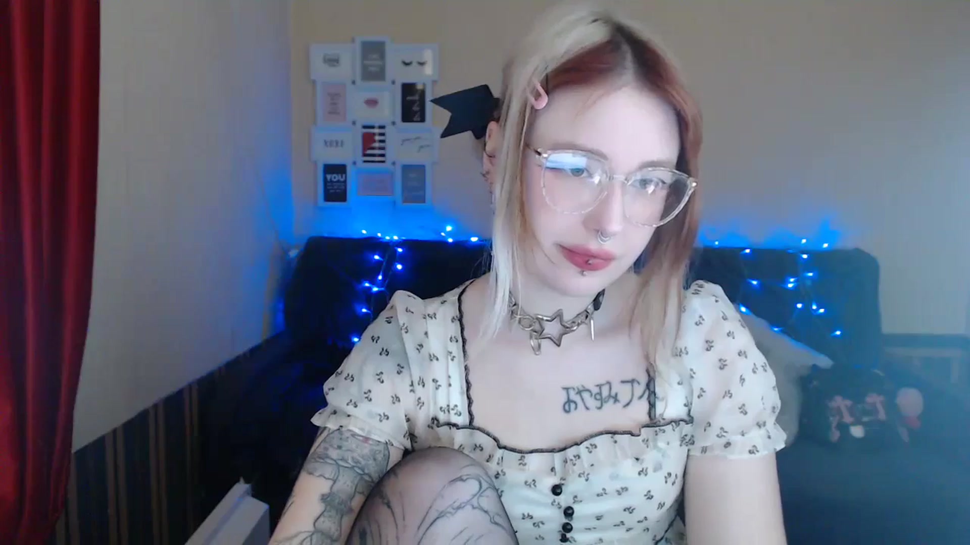 Gallery image thumbnail from Killinna's myfreecams stream on, 04/28/2024, 13:29 image 13 of 20