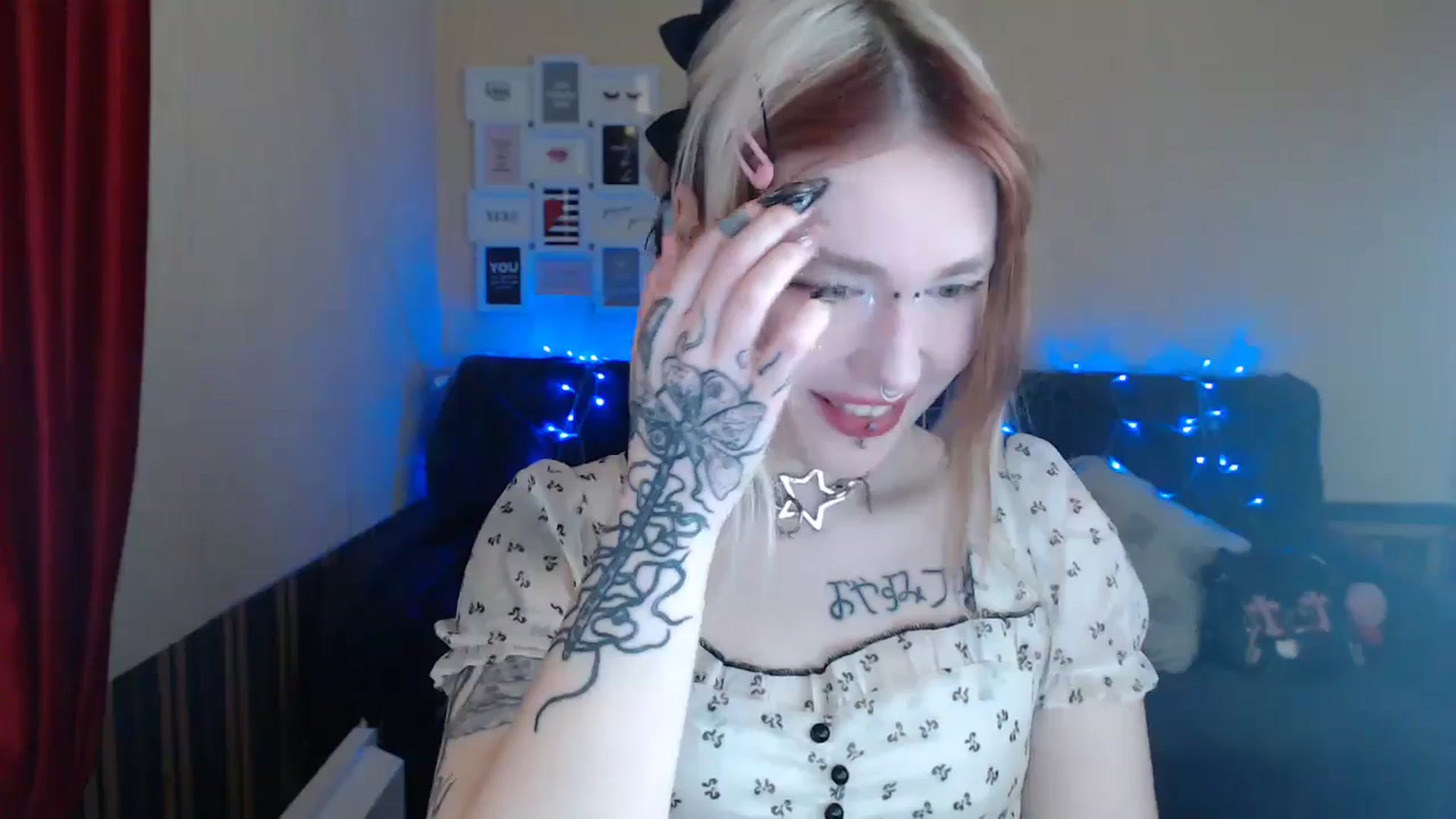 Gallery image thumbnail from Killinna's myfreecams stream on, 04/28/2024, 13:29 image 10 of 20