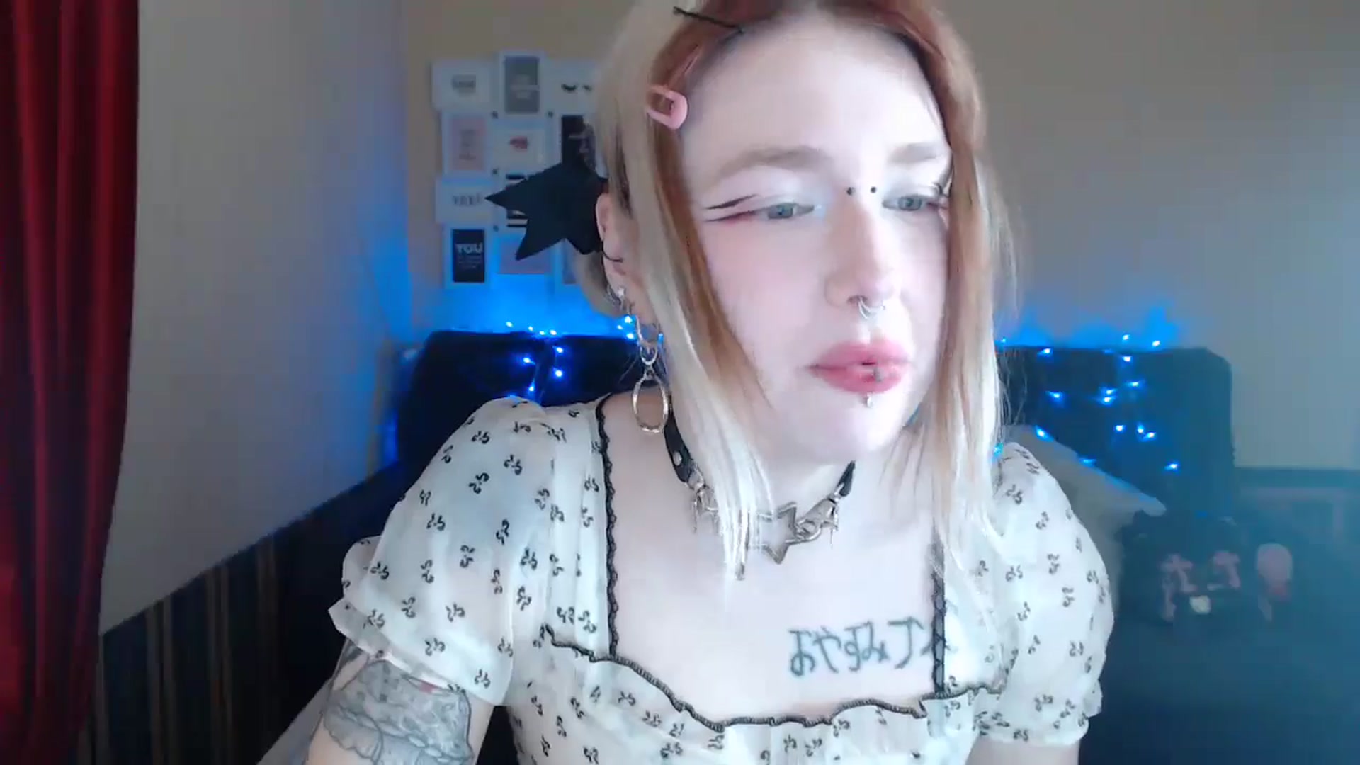 Gallery image thumbnail from Killinna's myfreecams stream on, 04/28/2024, 13:29 image 16 of 20