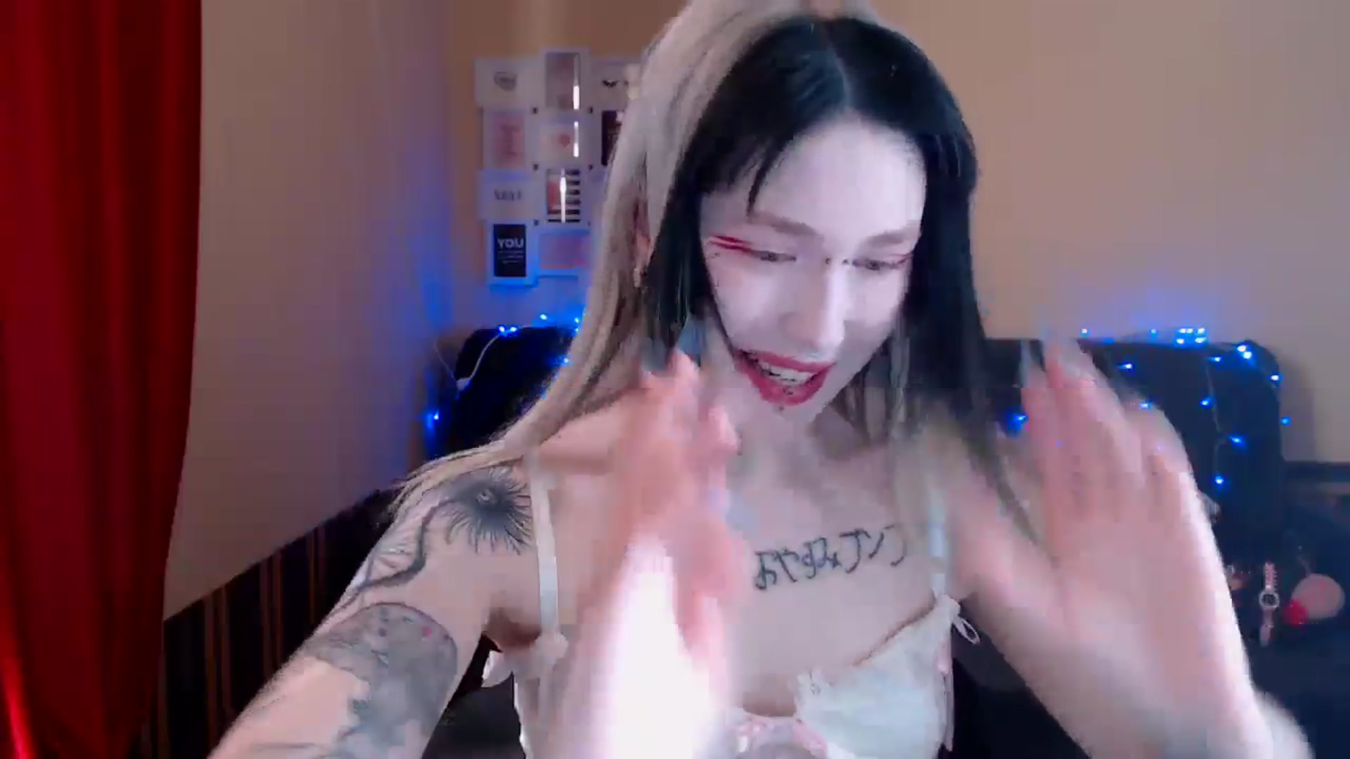 Gallery image thumbnail from Killinna's myfreecams stream on, 05/02/2024, 14:04 image 8 of 20