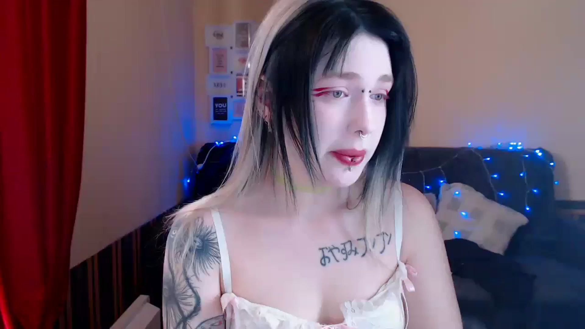 Gallery image thumbnail from Killinna's myfreecams stream on, 05/02/2024, 14:04 image 17 of 20