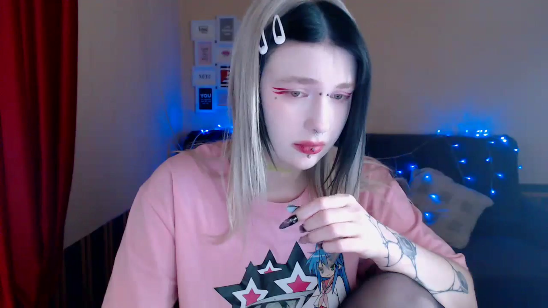 Gallery image thumbnail from Killinna's myfreecams stream on, 05/02/2024, 17:09 image 6 of 20