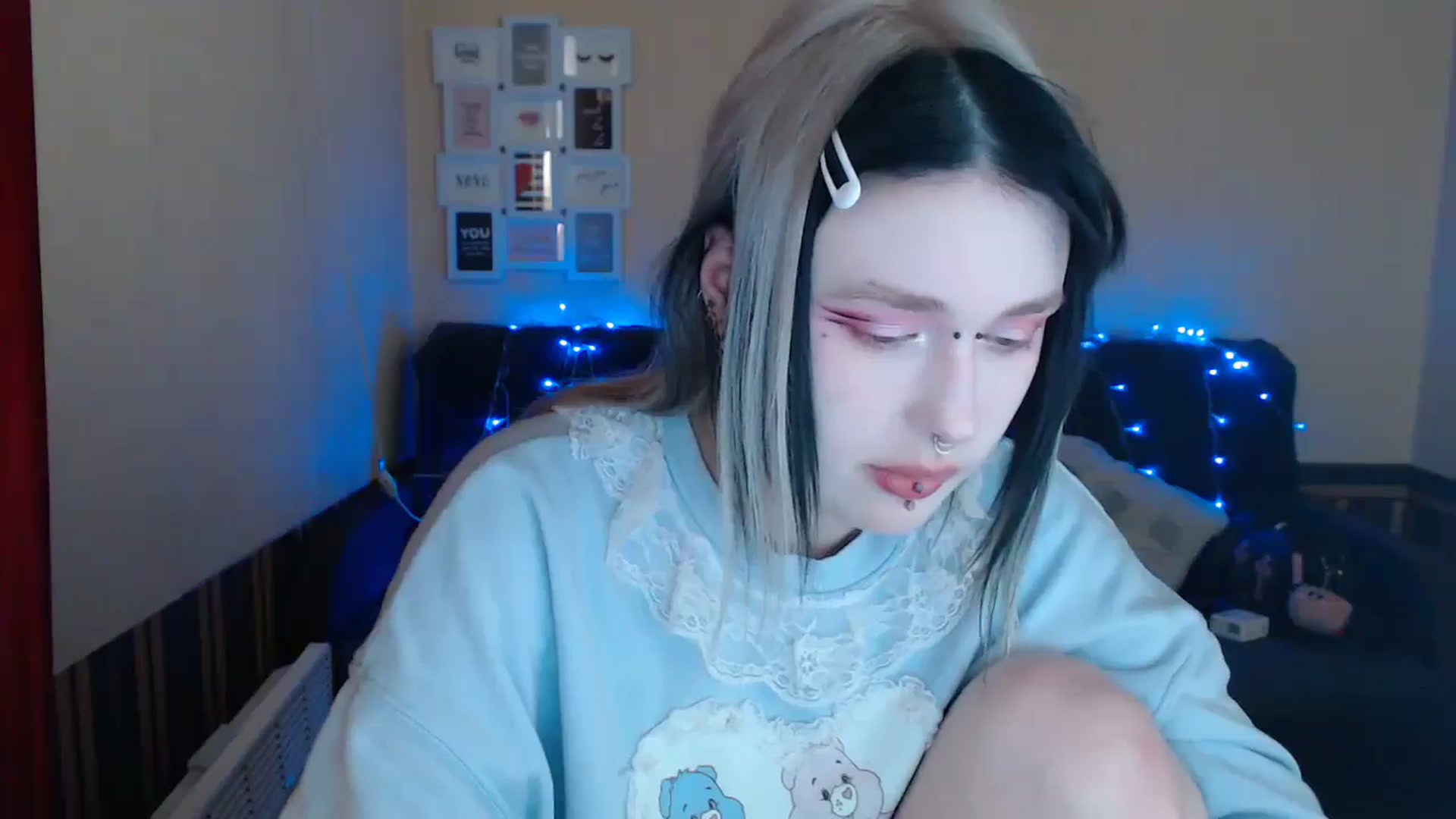Gallery image thumbnail from Killinna's myfreecams stream on, 05/03/2024, 15:48 image 12 of 20