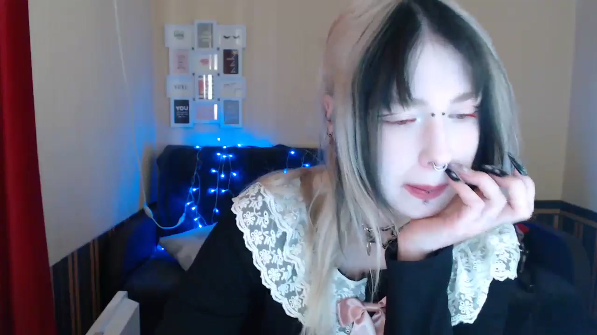 Gallery image thumbnail from Killinna's myfreecams stream on, 05/08/2024, 14:22 image 4 of 20