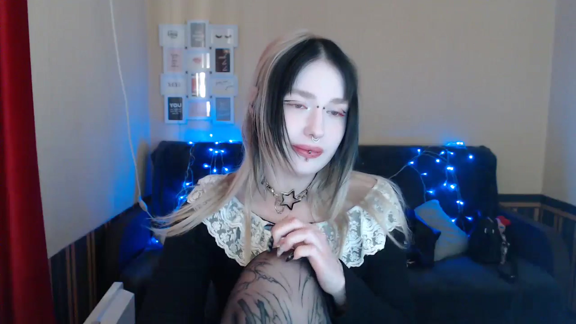 Gallery image thumbnail from Killinna's myfreecams stream on, 05/08/2024, 14:22 image 11 of 20