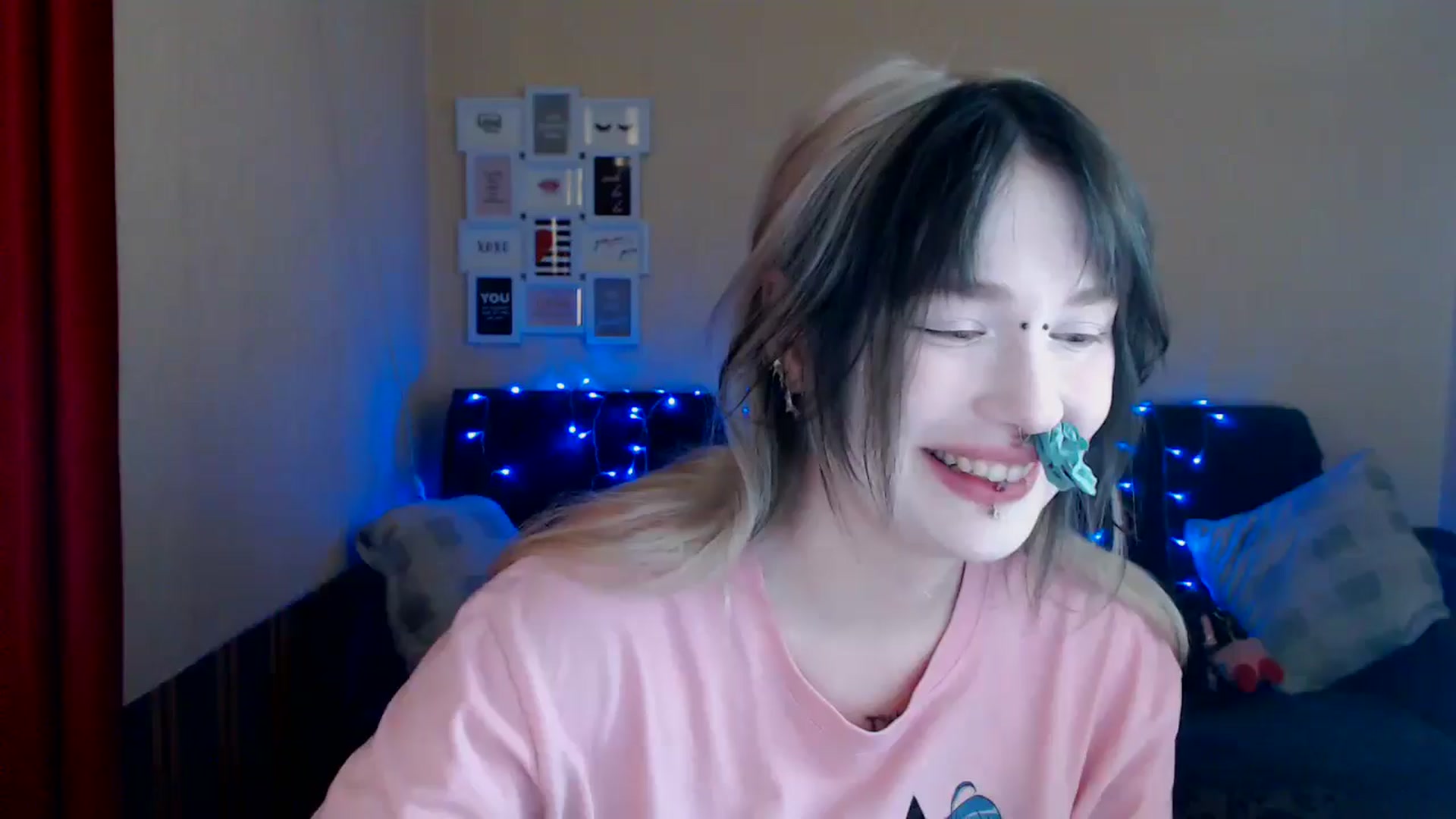 Gallery image thumbnail from Killinna's myfreecams stream on, 05/11/2024, 14:20 image 14 of 20