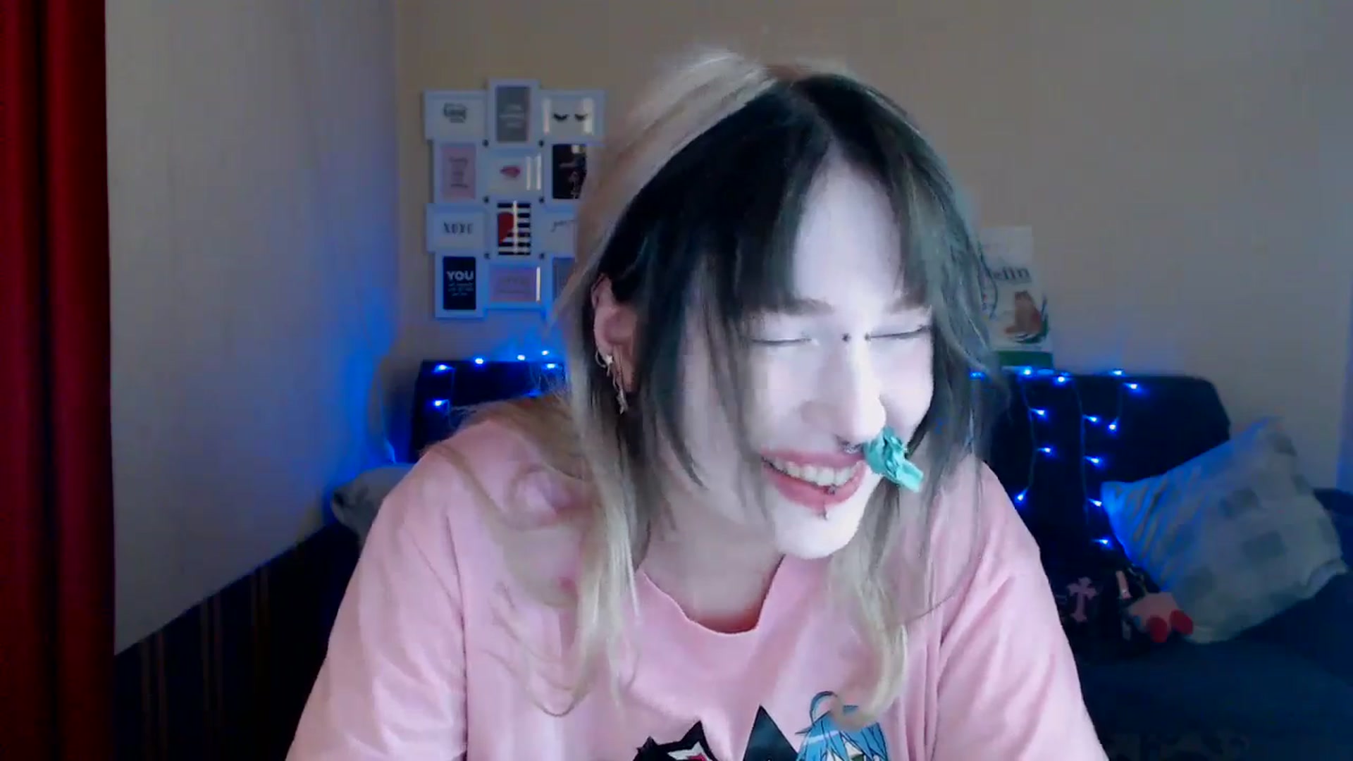 Gallery image thumbnail from Killinna's myfreecams stream on, 05/11/2024, 14:20 image 15 of 20