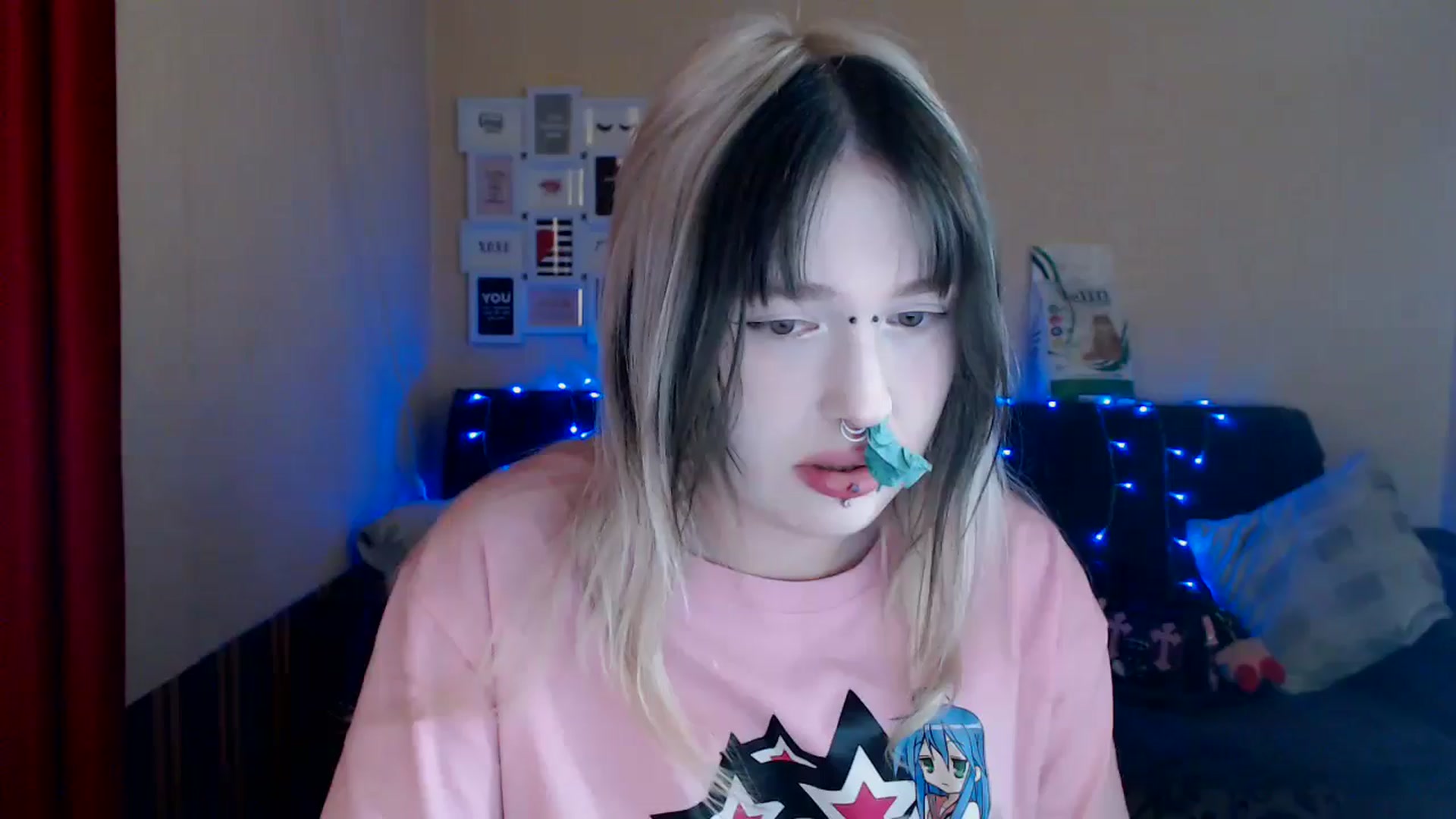 Gallery image thumbnail from Killinna's myfreecams stream on, 05/11/2024, 14:20 image 19 of 20