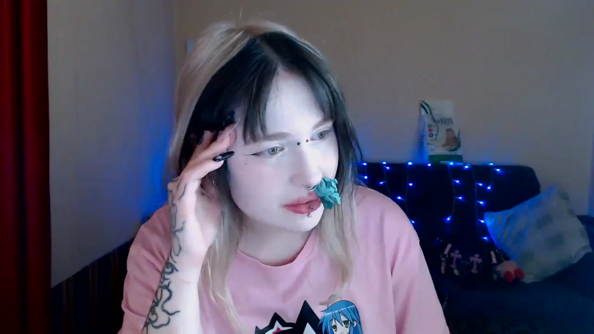 Gallery image thumbnail from Killinna's myfreecams stream on, 05/11/2024, 14:20 image 17 of 20