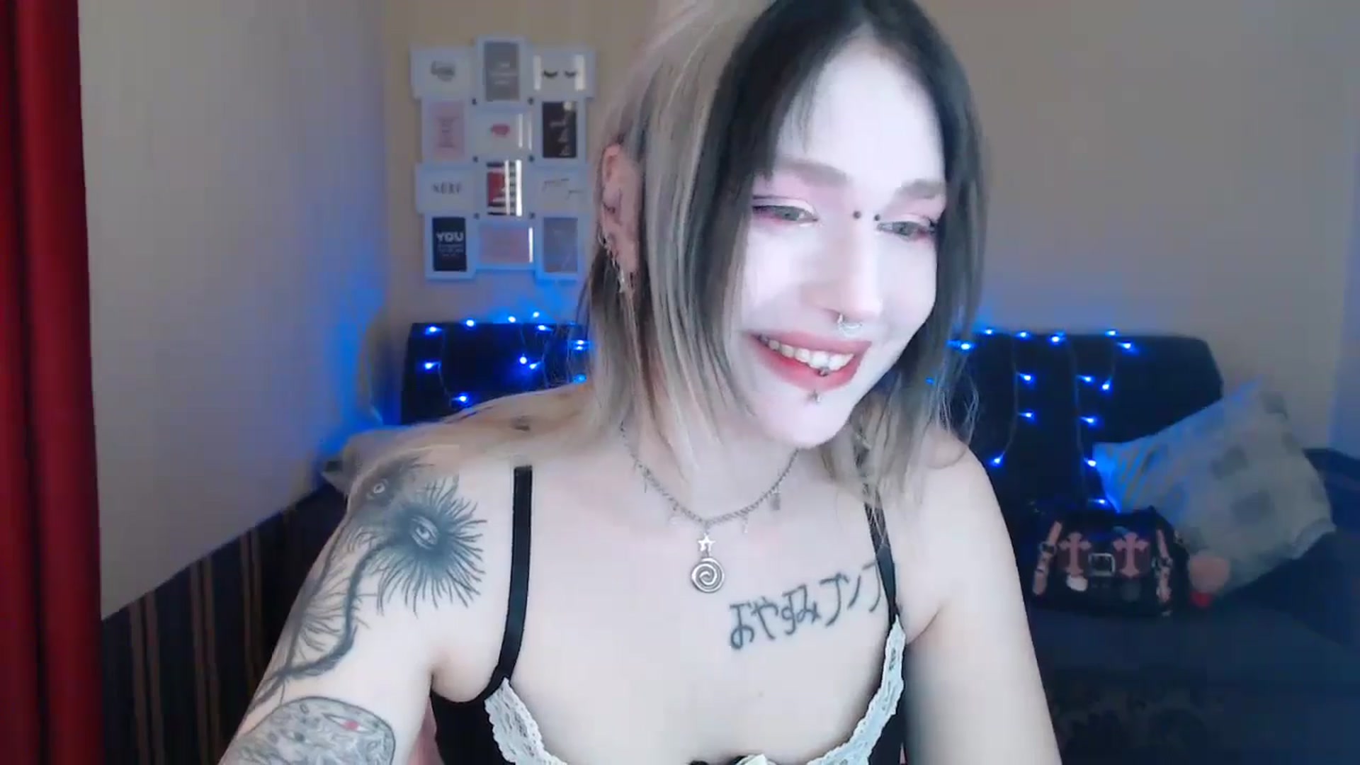 Gallery image thumbnail from Killinna's myfreecams stream on, 05/12/2024, 13:29 image 13 of 20
