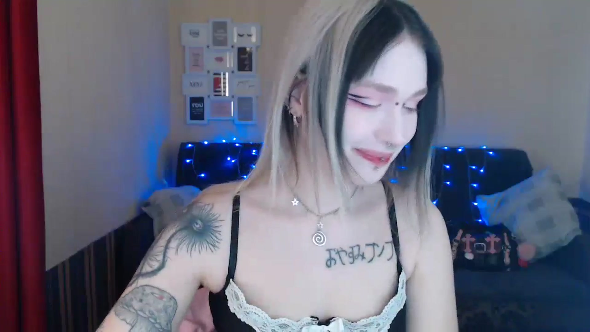 Gallery image thumbnail from Killinna's myfreecams stream on, 05/12/2024, 13:29 image 2 of 20