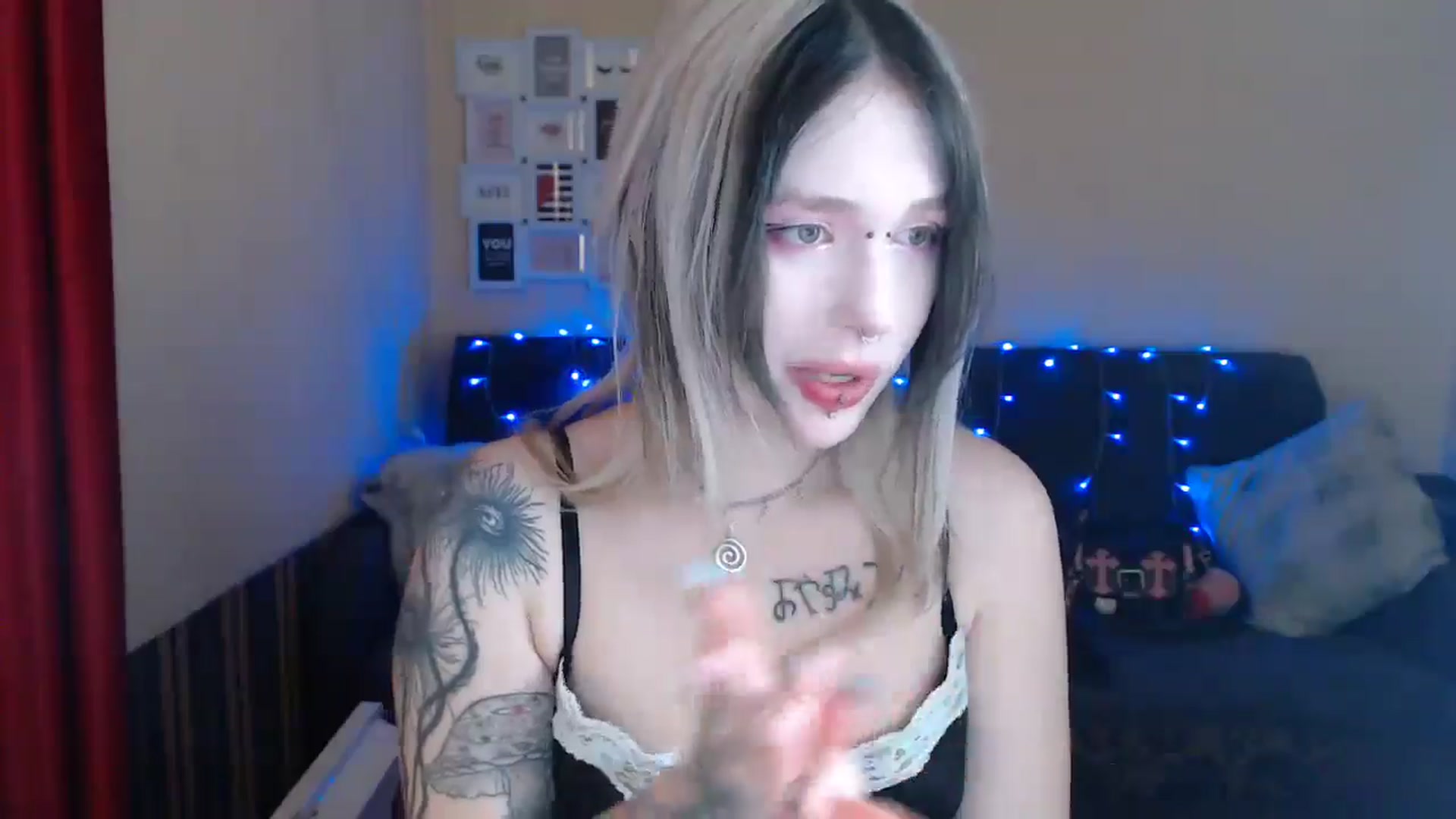 Gallery image thumbnail from Killinna's myfreecams stream on, 05/12/2024, 14:48 image 17 of 20