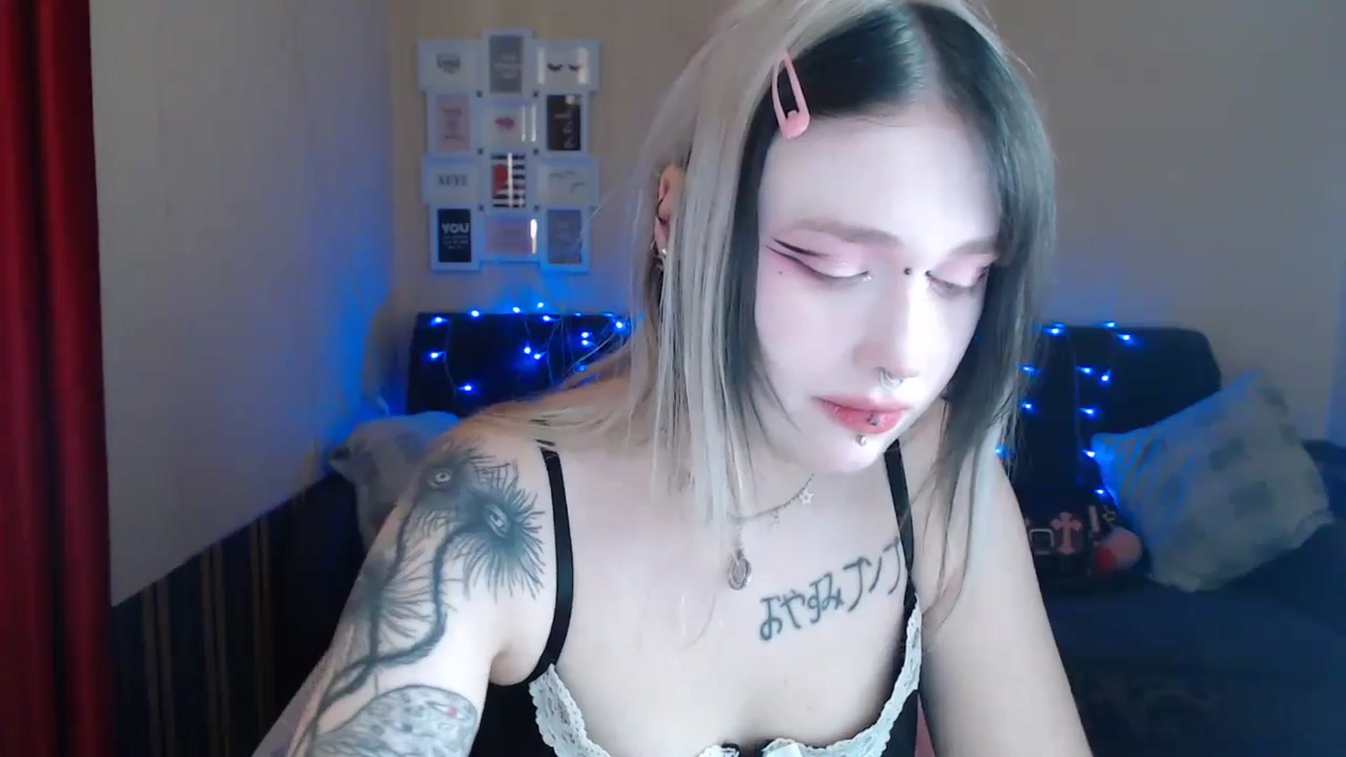Gallery image thumbnail from Killinna's myfreecams stream on, 05/12/2024, 14:48 image 5 of 20