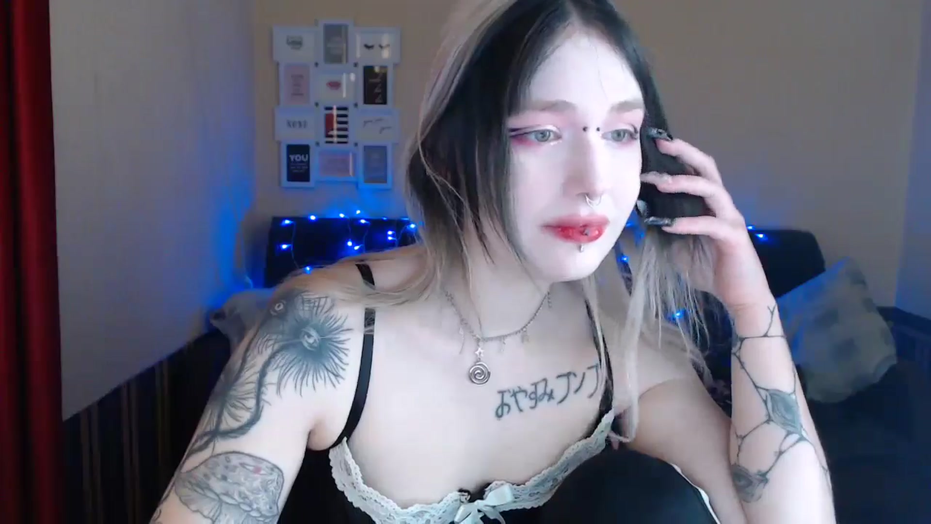 Gallery image thumbnail from Killinna's myfreecams stream on, 05/12/2024, 17:27 image 14 of 20