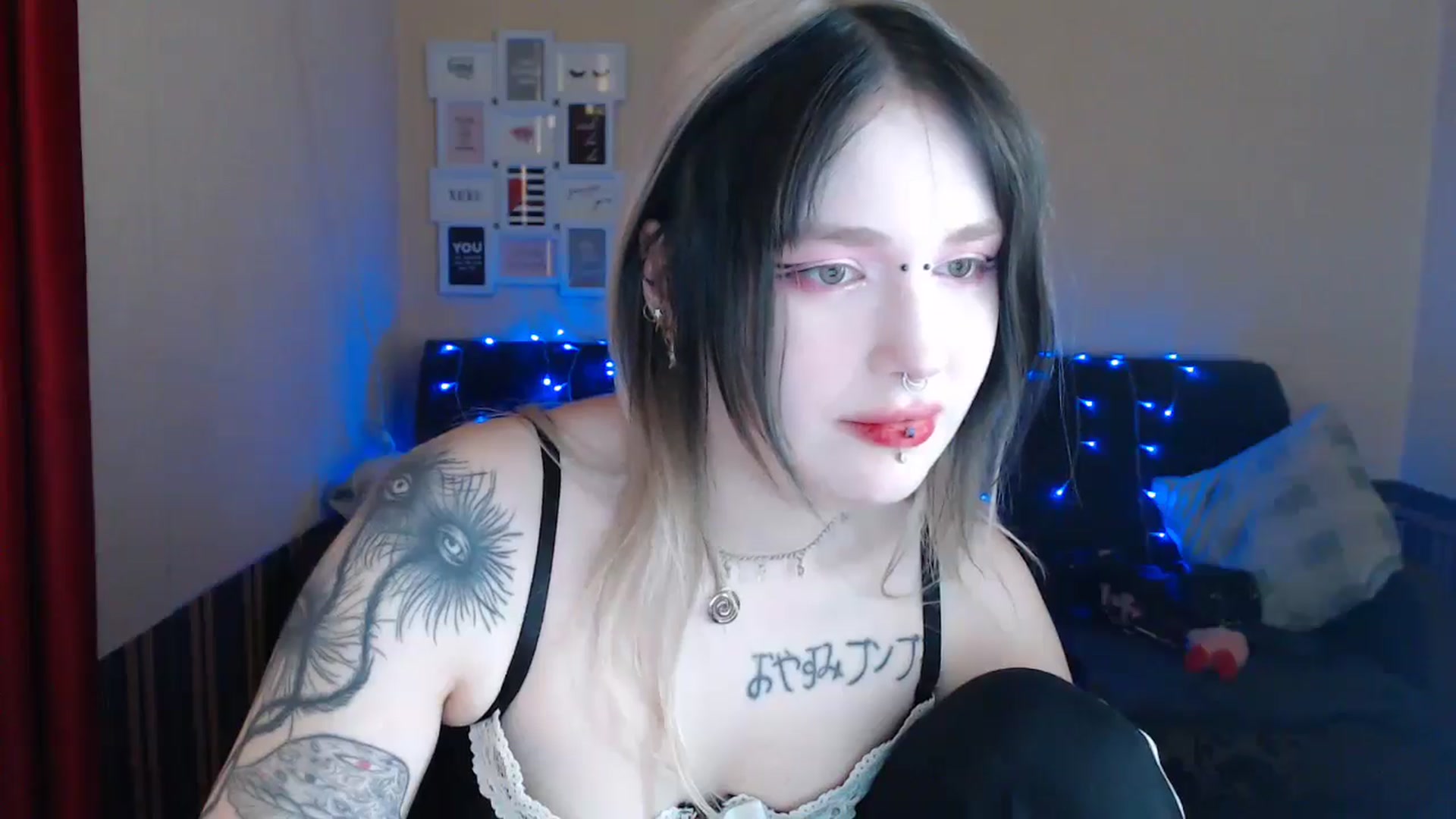 Gallery image thumbnail from Killinna's myfreecams stream on, 05/12/2024, 17:27 image 12 of 20
