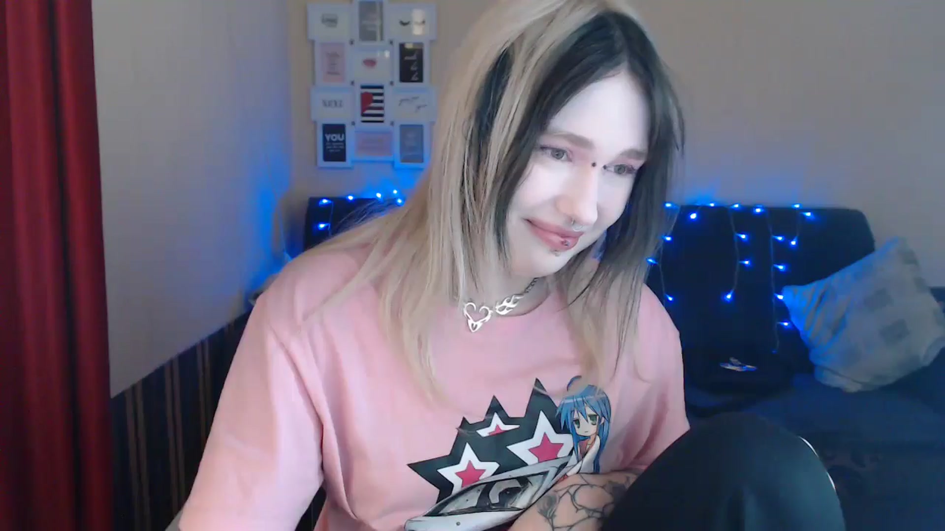 Gallery image thumbnail from Killinna's myfreecams stream on, 05/13/2024, 16:14 image 5 of 20