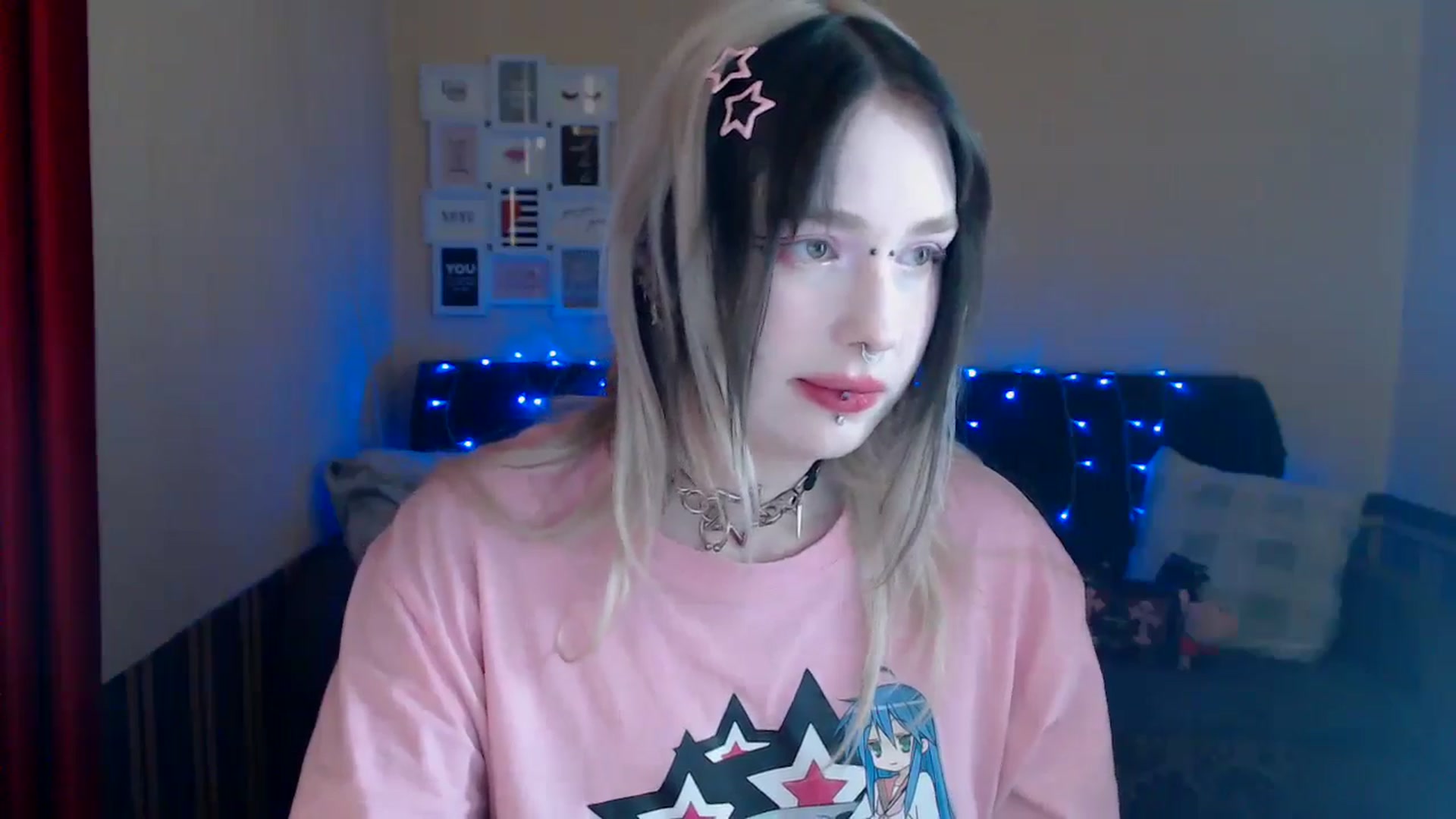 Gallery image thumbnail from Killinna's myfreecams stream on, 05/16/2024, 14:38 image 17 of 20