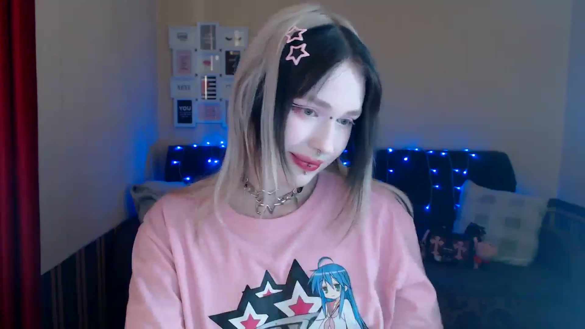 Gallery image thumbnail from Killinna's myfreecams stream on, 05/16/2024, 14:38 image 16 of 20