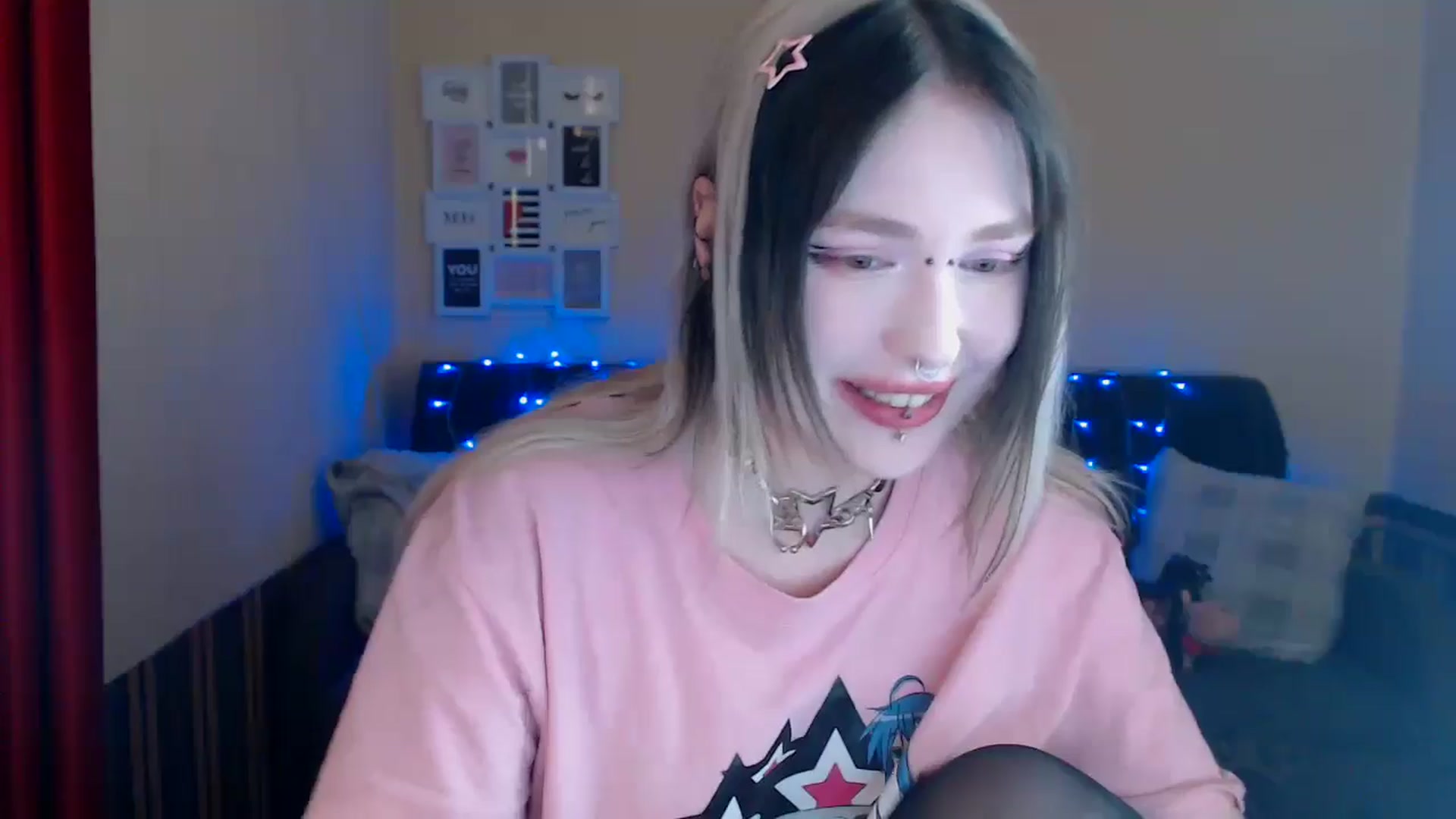 Gallery image thumbnail from Killinna's myfreecams stream on, 05/16/2024, 14:38 image 4 of 20