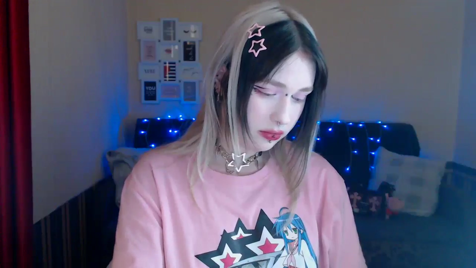 Gallery image thumbnail from Killinna's myfreecams stream on, 05/16/2024, 14:38 image 15 of 20
