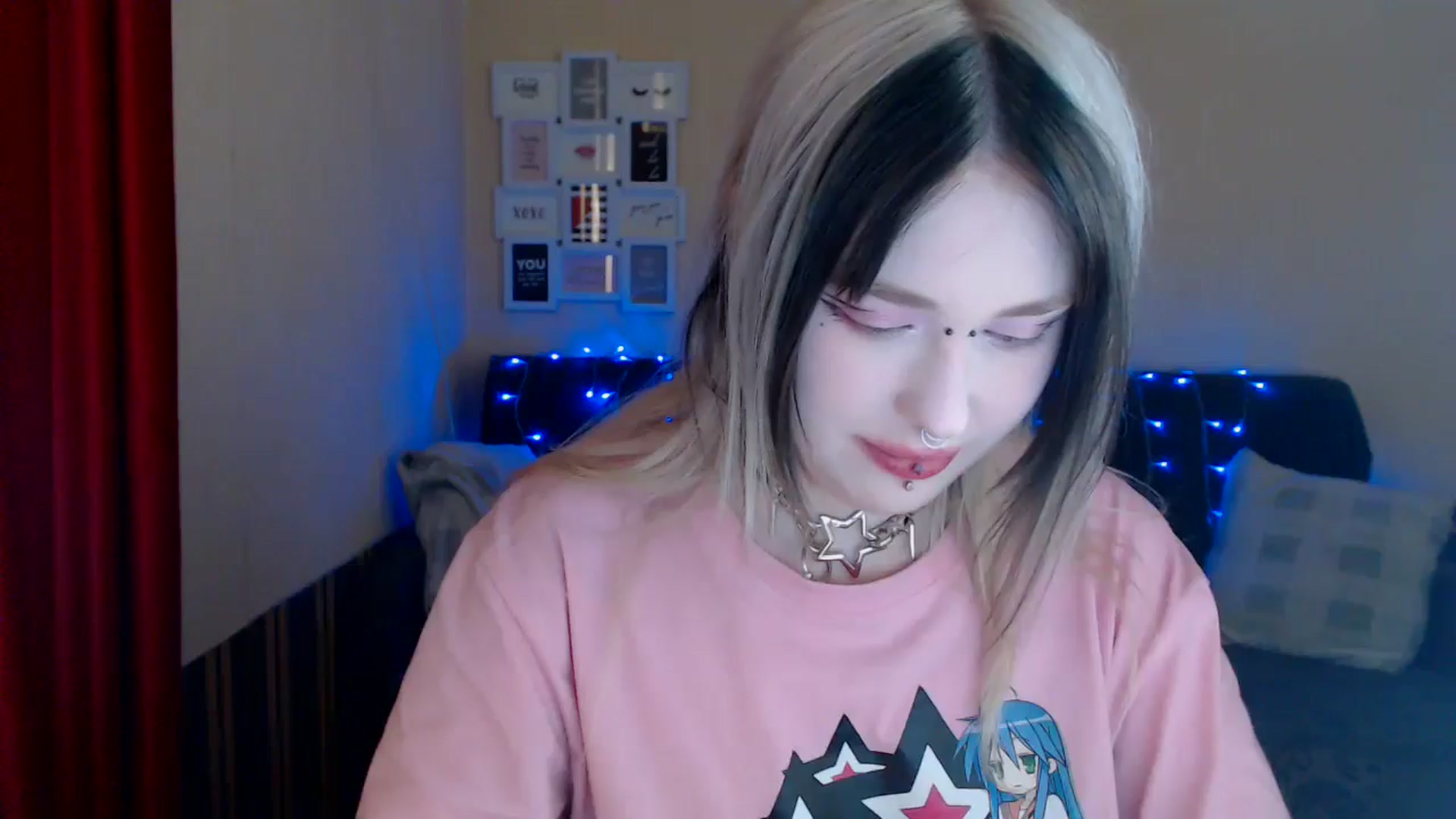 Gallery image thumbnail from Killinna's myfreecams stream on, 05/16/2024, 16:02 image 2 of 20