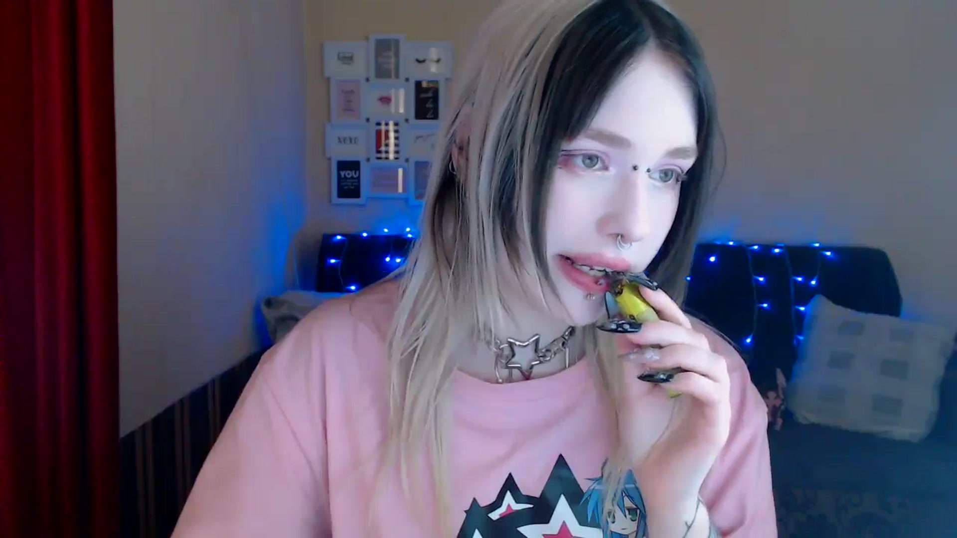 Gallery image thumbnail from Killinna's myfreecams stream on, 05/16/2024, 16:02 image 4 of 20