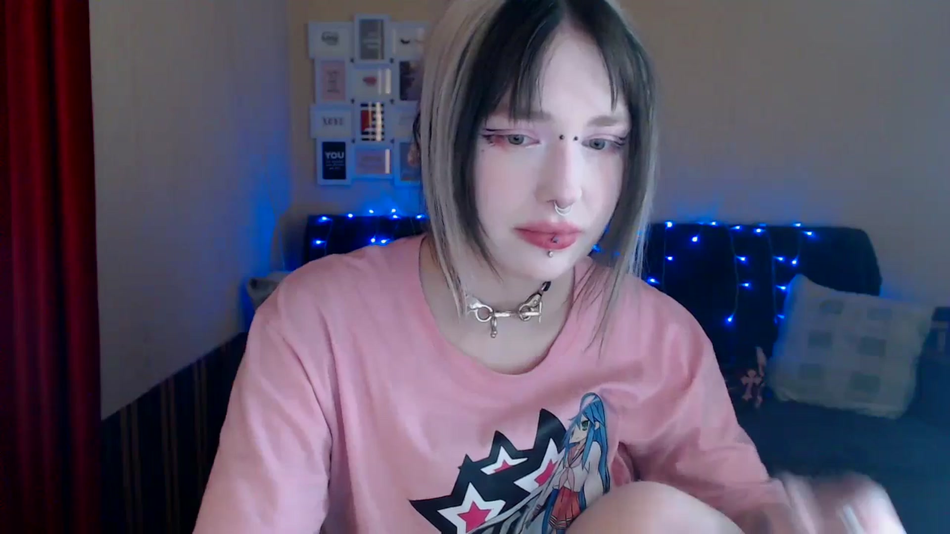 Gallery image thumbnail from Killinna's myfreecams stream on, 05/16/2024, 16:59 image 13 of 20