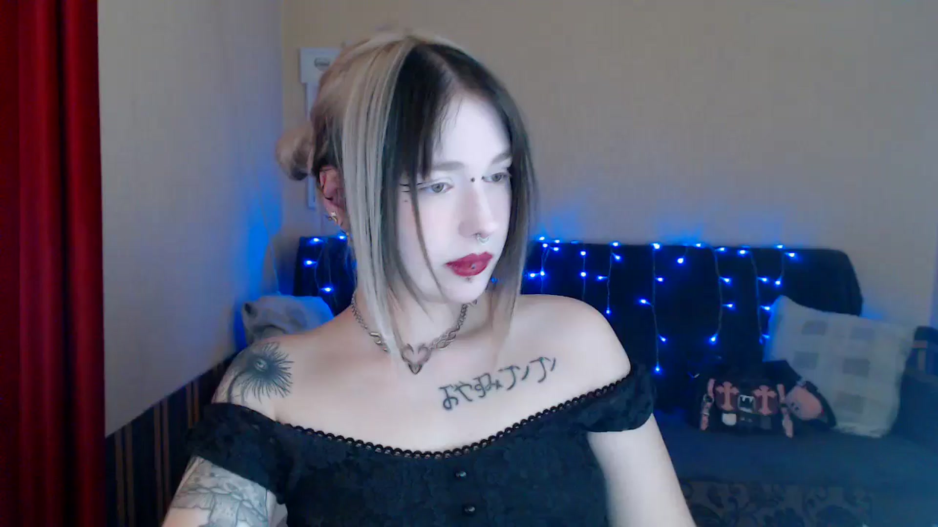 Gallery image thumbnail from Killinna's myfreecams stream on, 05/17/2024, 14:08 image 9 of 20