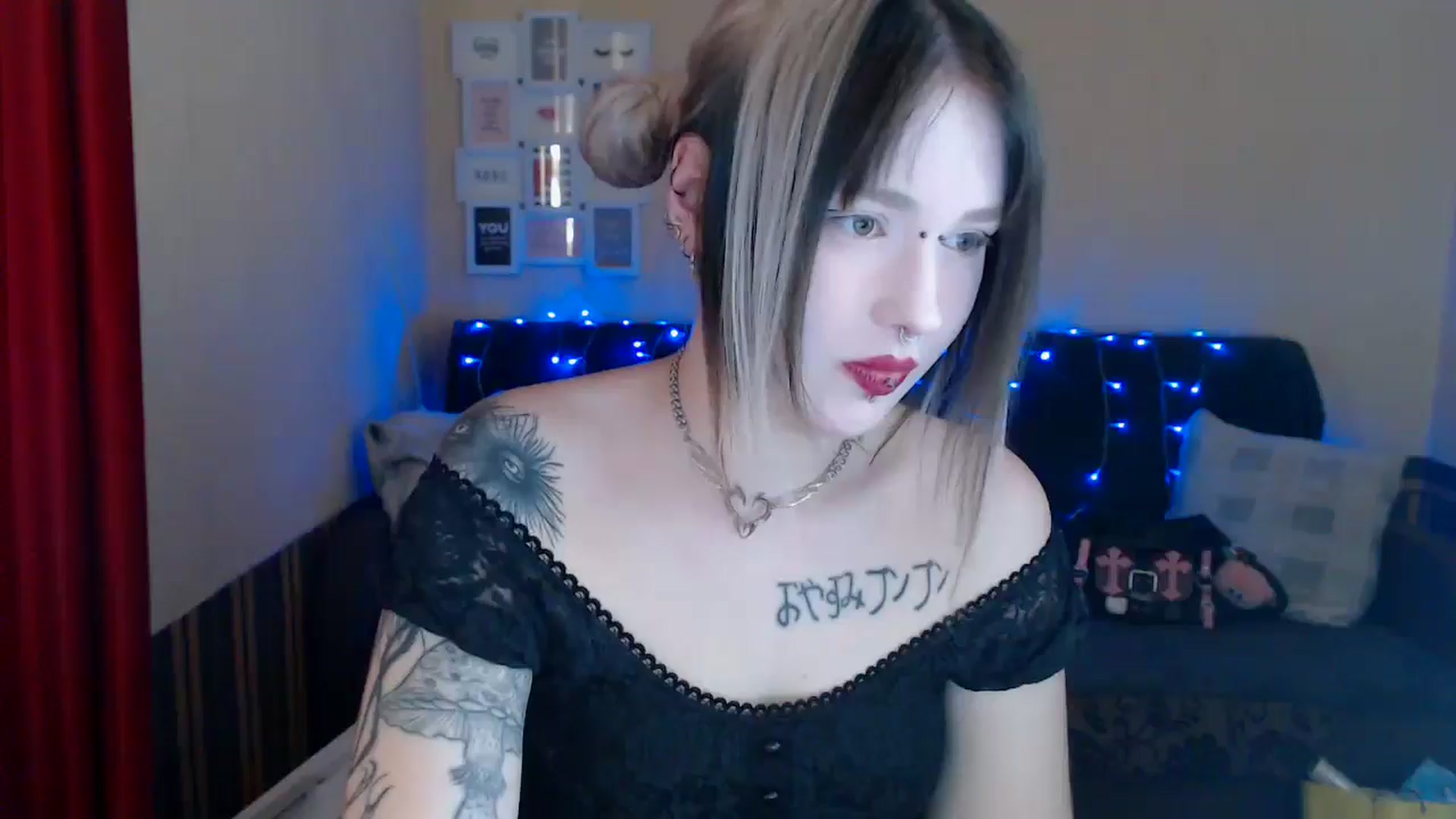 Gallery image thumbnail from Killinna's myfreecams stream on, 05/17/2024, 14:08 image 14 of 20