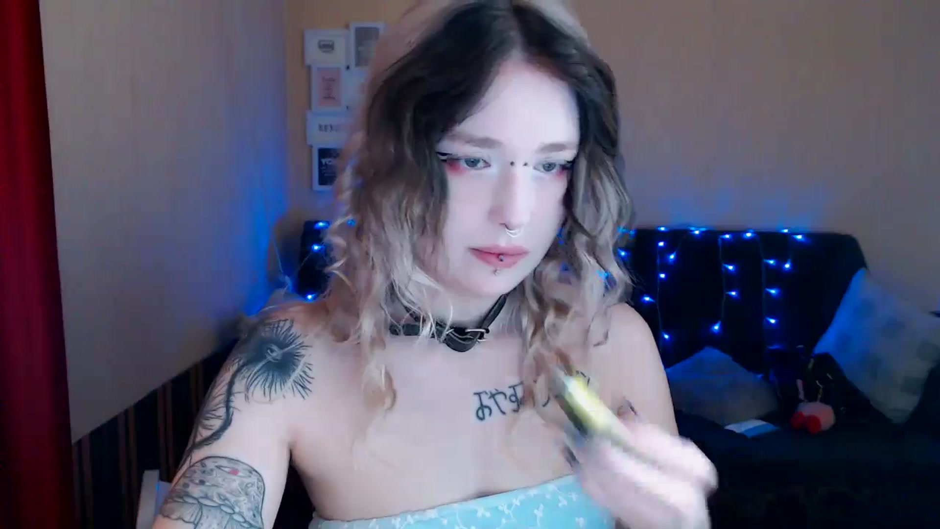 Gallery image thumbnail from Killinna's myfreecams stream on, 05/19/2024, 14:44 image 8 of 20
