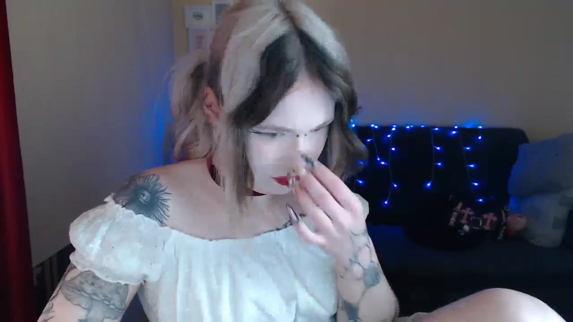 Gallery image thumbnail from Killinna's myfreecams stream on, 05/23/2024, 14:26 image 12 of 20