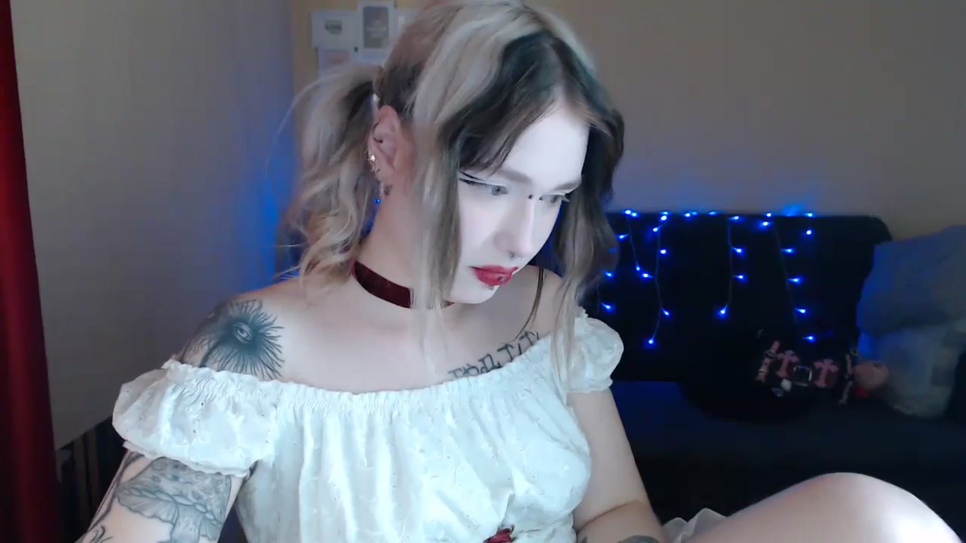 Gallery image thumbnail from Killinna's myfreecams stream on, 05/23/2024, 14:26 image 8 of 20