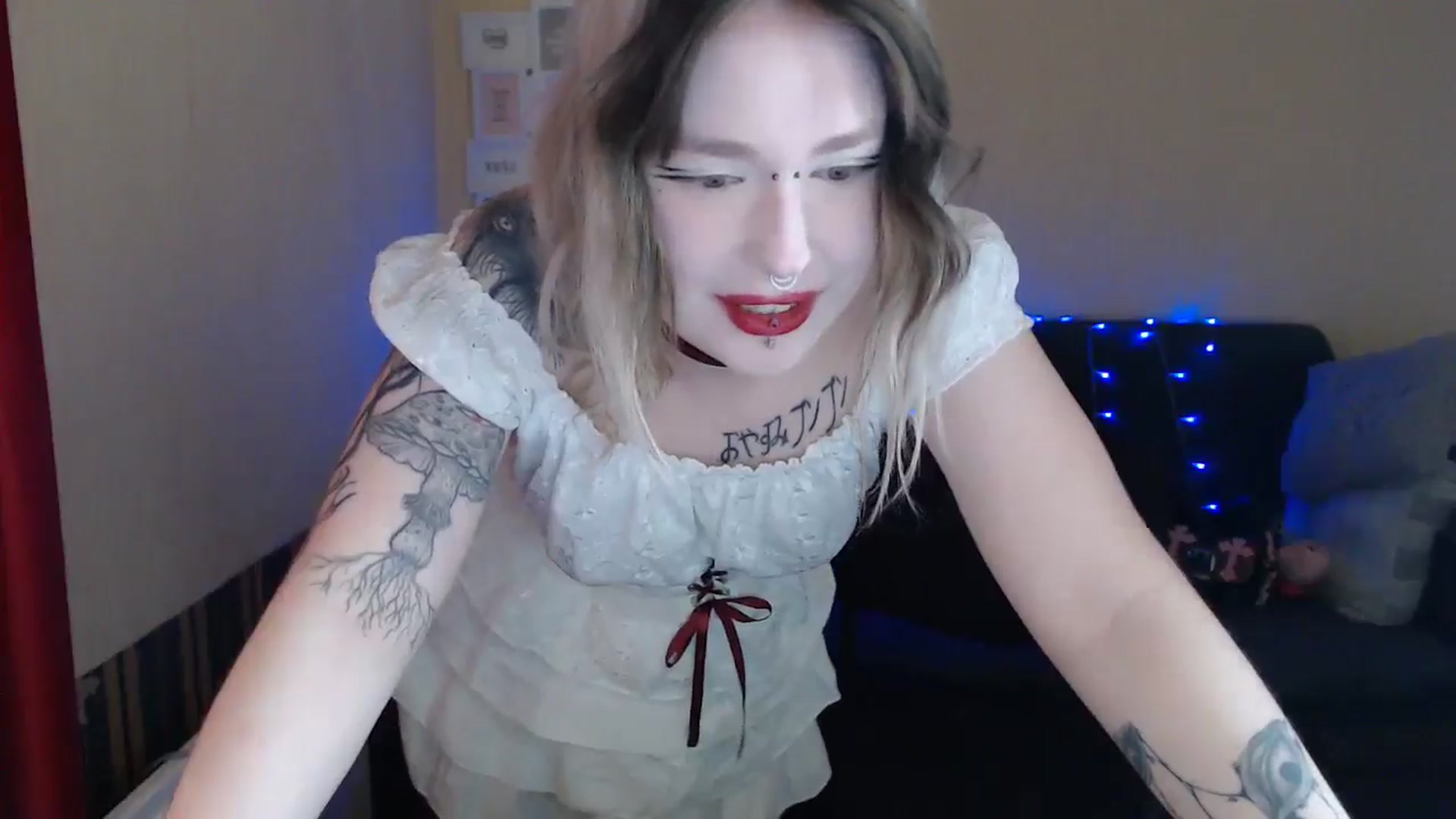 Gallery image thumbnail from Killinna's myfreecams stream on, 05/23/2024, 14:26 image 15 of 20