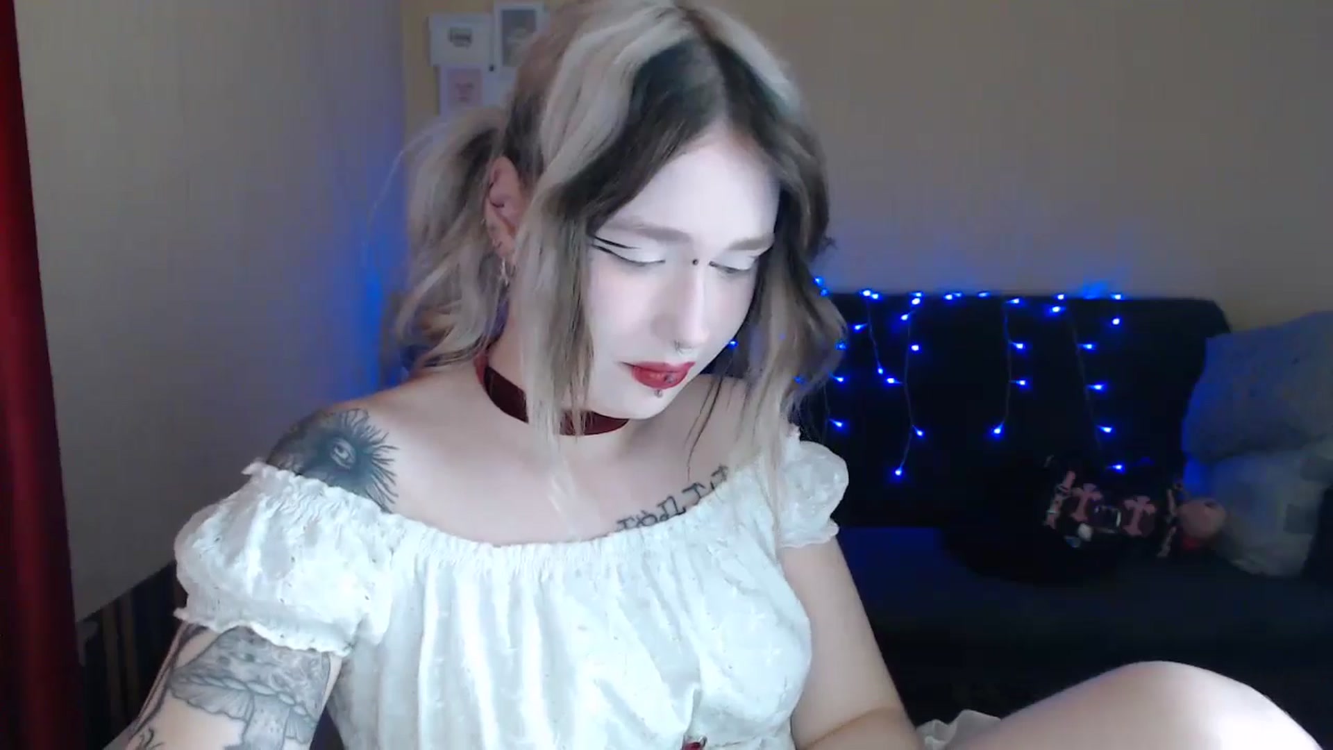 Gallery image thumbnail from Killinna's myfreecams stream on, 05/23/2024, 14:26 image 11 of 20