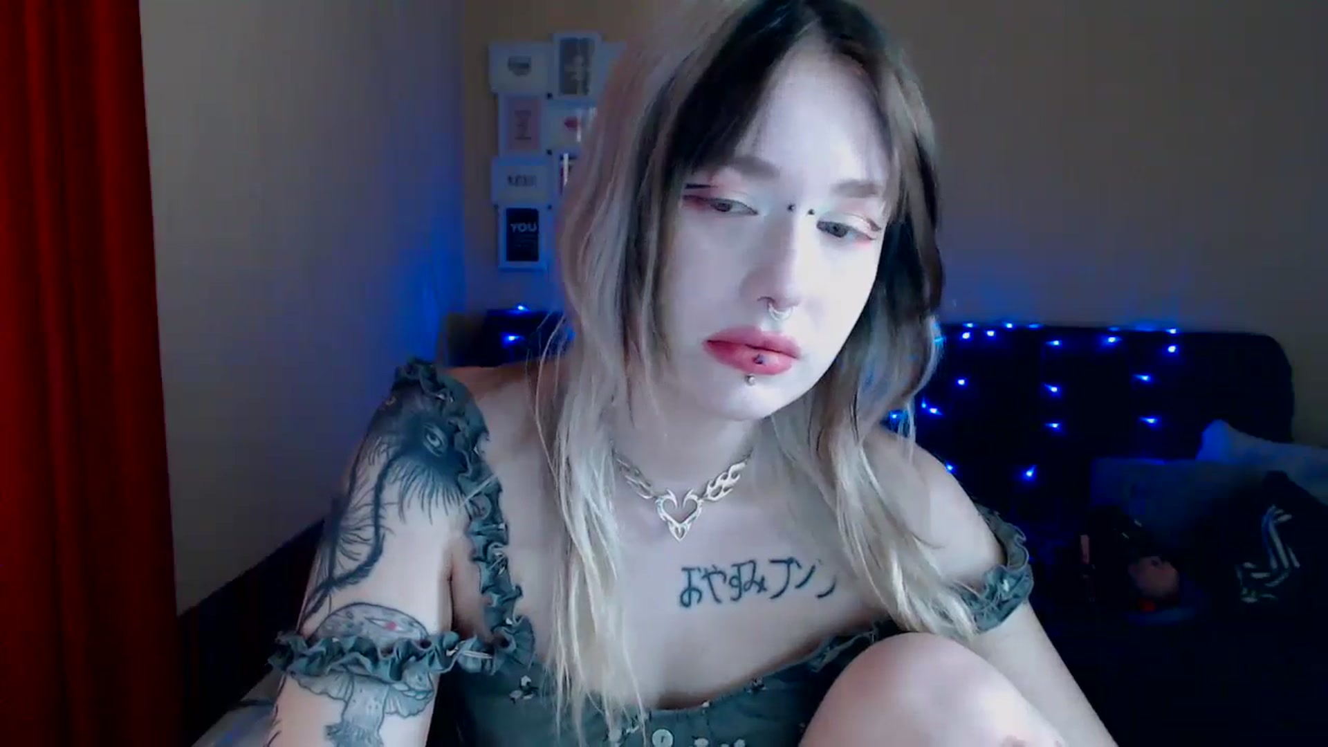 Gallery image thumbnail from Killinna's myfreecams stream on, 05/24/2024, 14:28 image 8 of 20