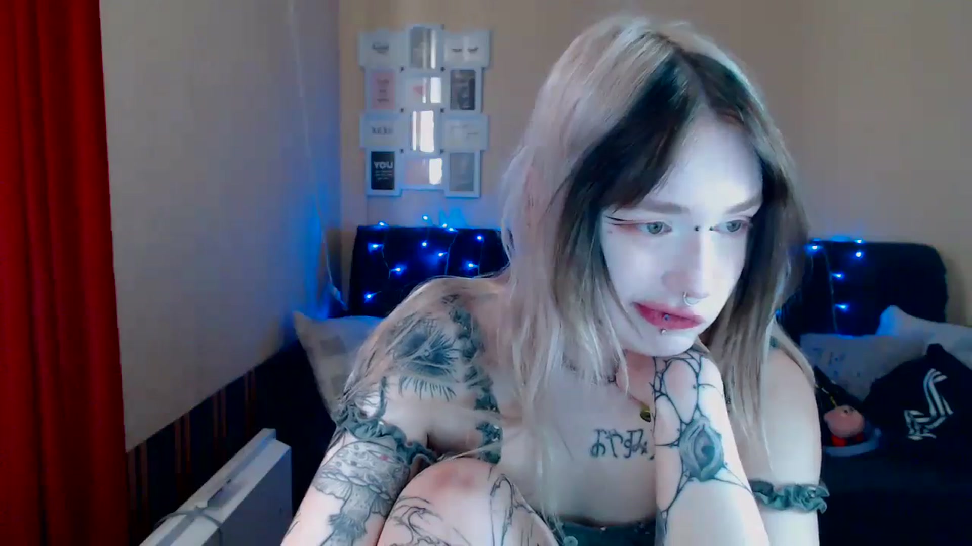 Gallery image thumbnail from Killinna's myfreecams stream on, 05/24/2024, 14:28 image 15 of 20