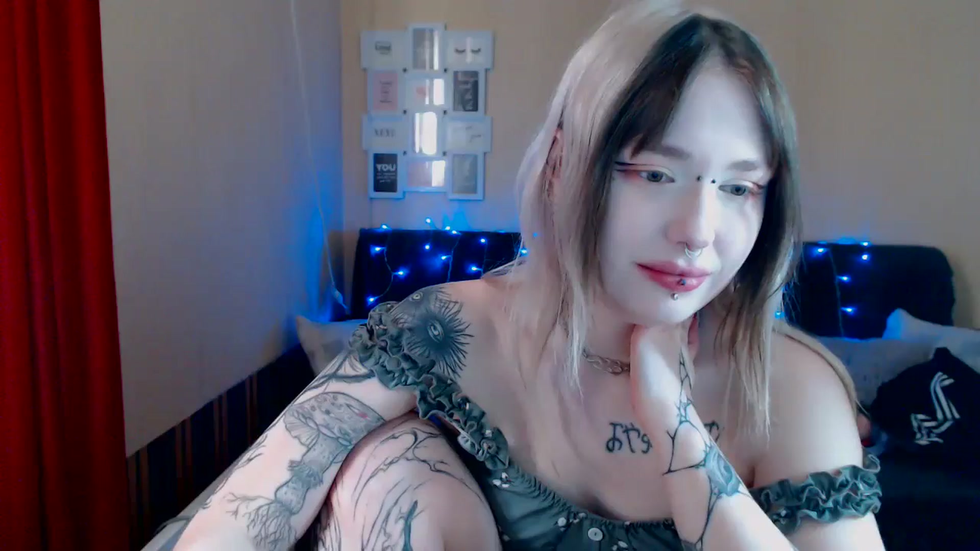 Gallery image thumbnail from Killinna's myfreecams stream on, 05/24/2024, 14:28 image 20 of 20