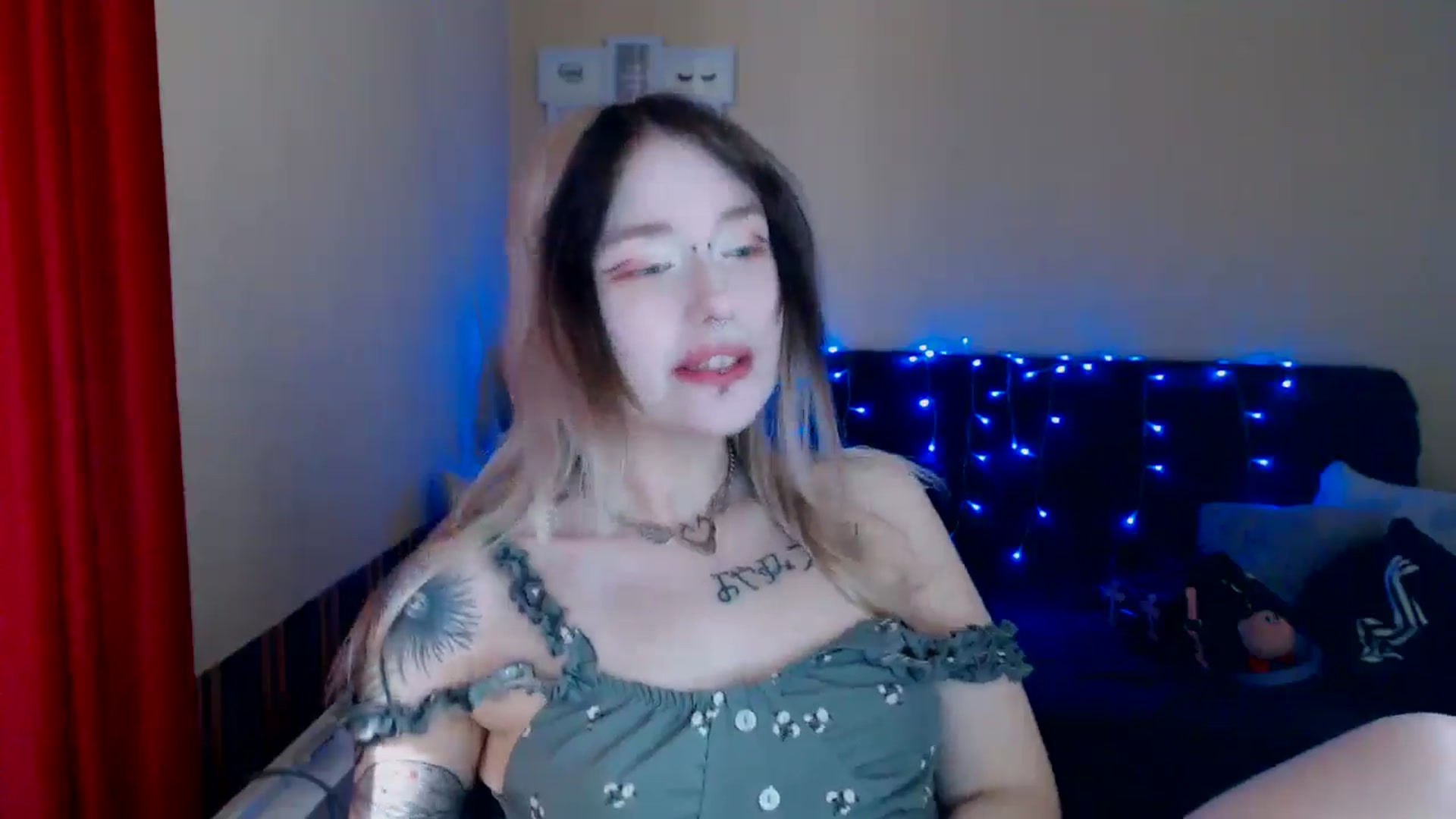 Gallery image thumbnail from Killinna's myfreecams stream on, 05/24/2024, 14:28 image 7 of 20