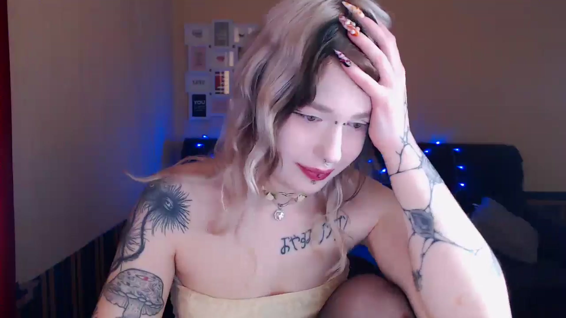 Gallery image thumbnail from Killinna's myfreecams stream on, 05/26/2024, 13:47 image 8 of 20