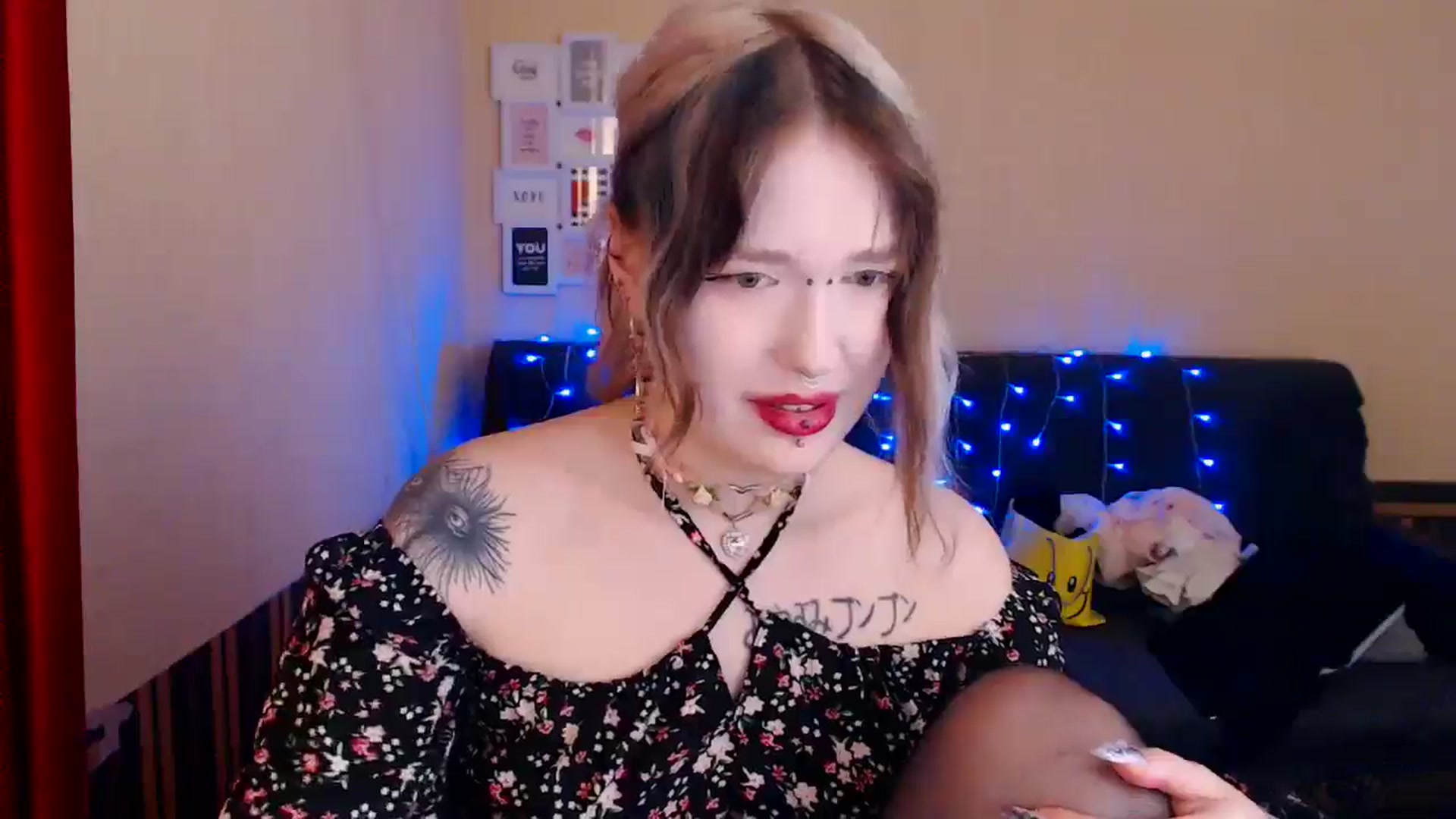 Gallery image thumbnail from Killinna's myfreecams stream on, 05/26/2024, 17:03 image 20 of 20