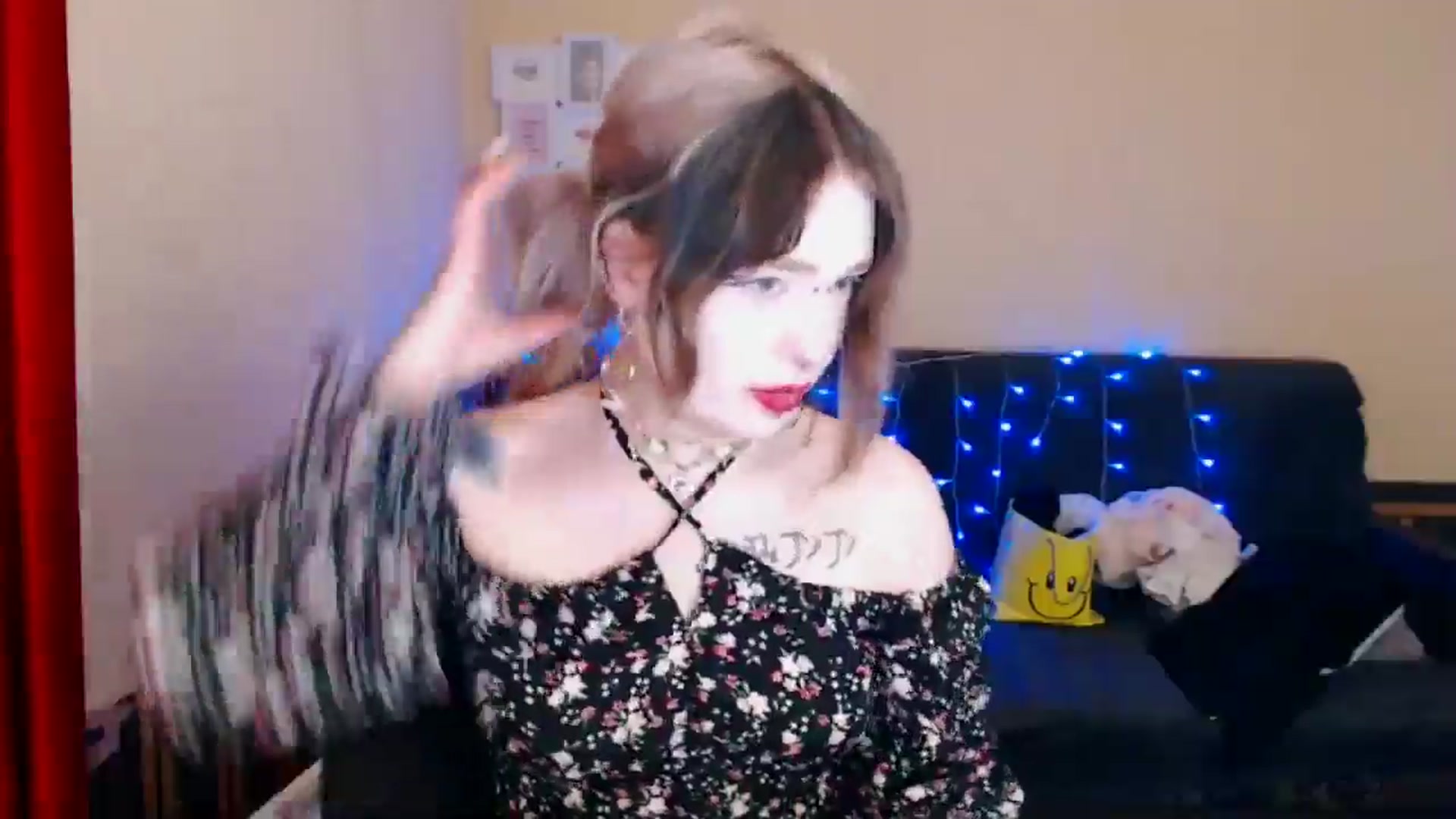 Gallery image thumbnail from Killinna's myfreecams stream on, 05/26/2024, 17:03 image 17 of 20