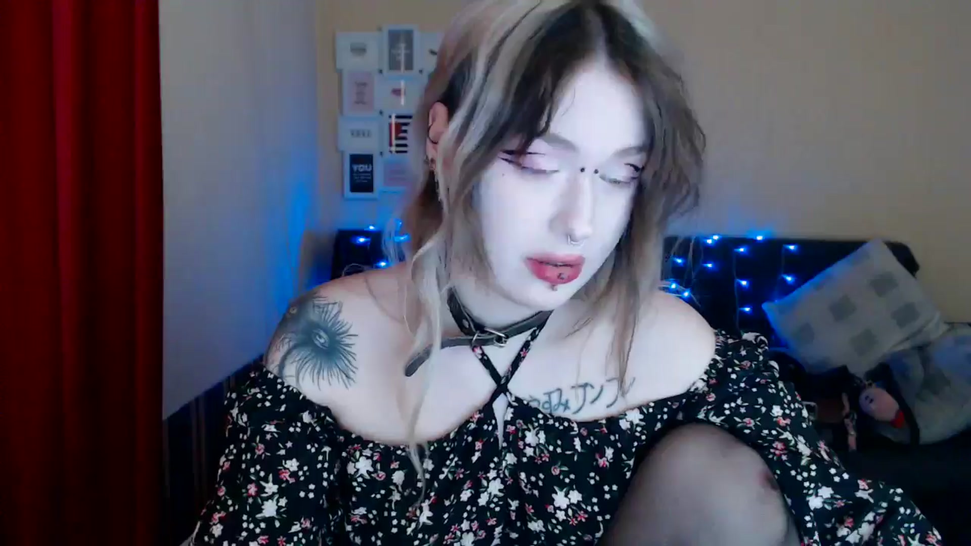 Gallery image thumbnail from Killinna's myfreecams stream on, 05/27/2024, 15:04 image 3 of 20