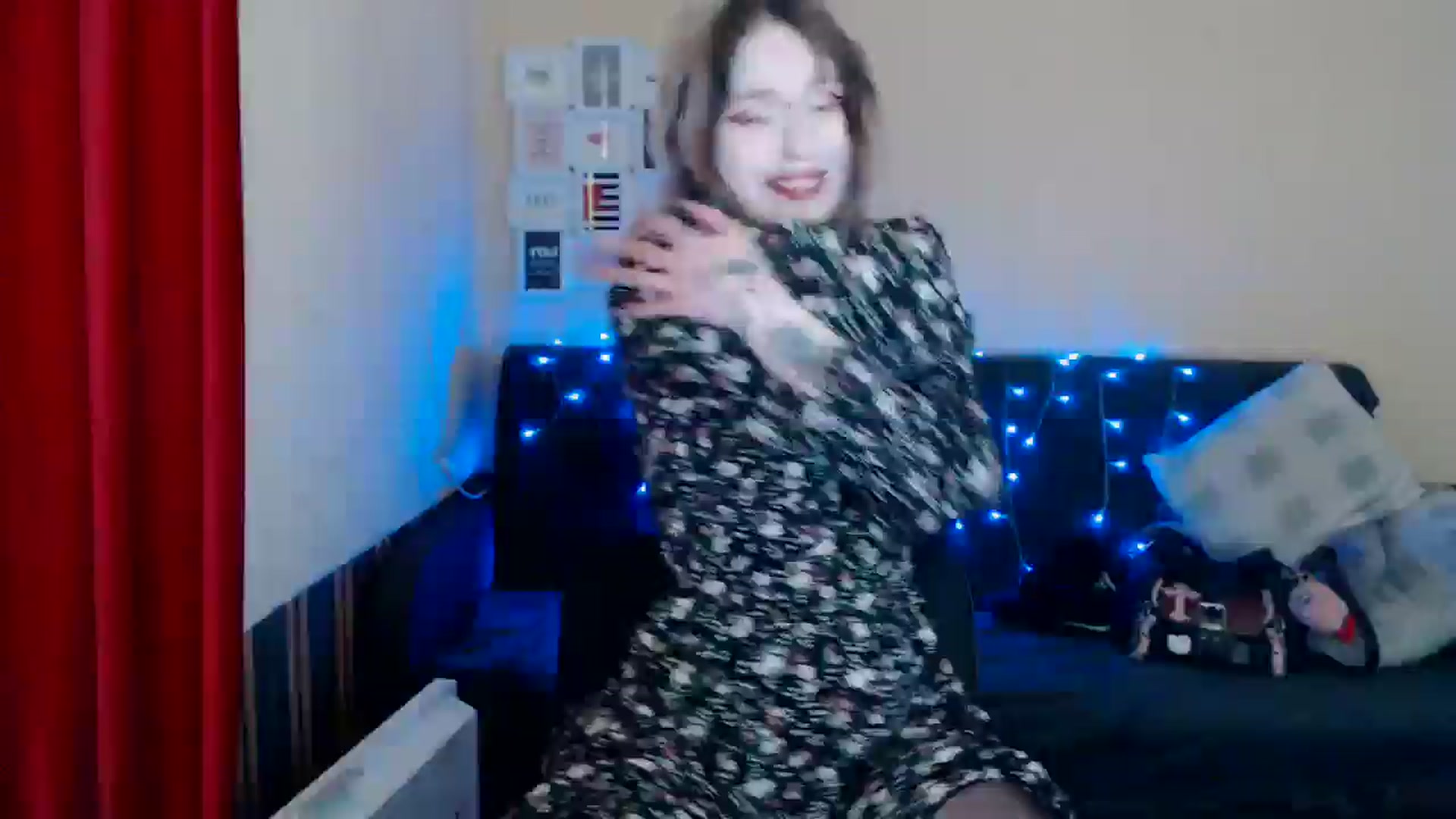 Gallery image thumbnail from Killinna's myfreecams stream on, 05/27/2024, 15:04 image 13 of 20