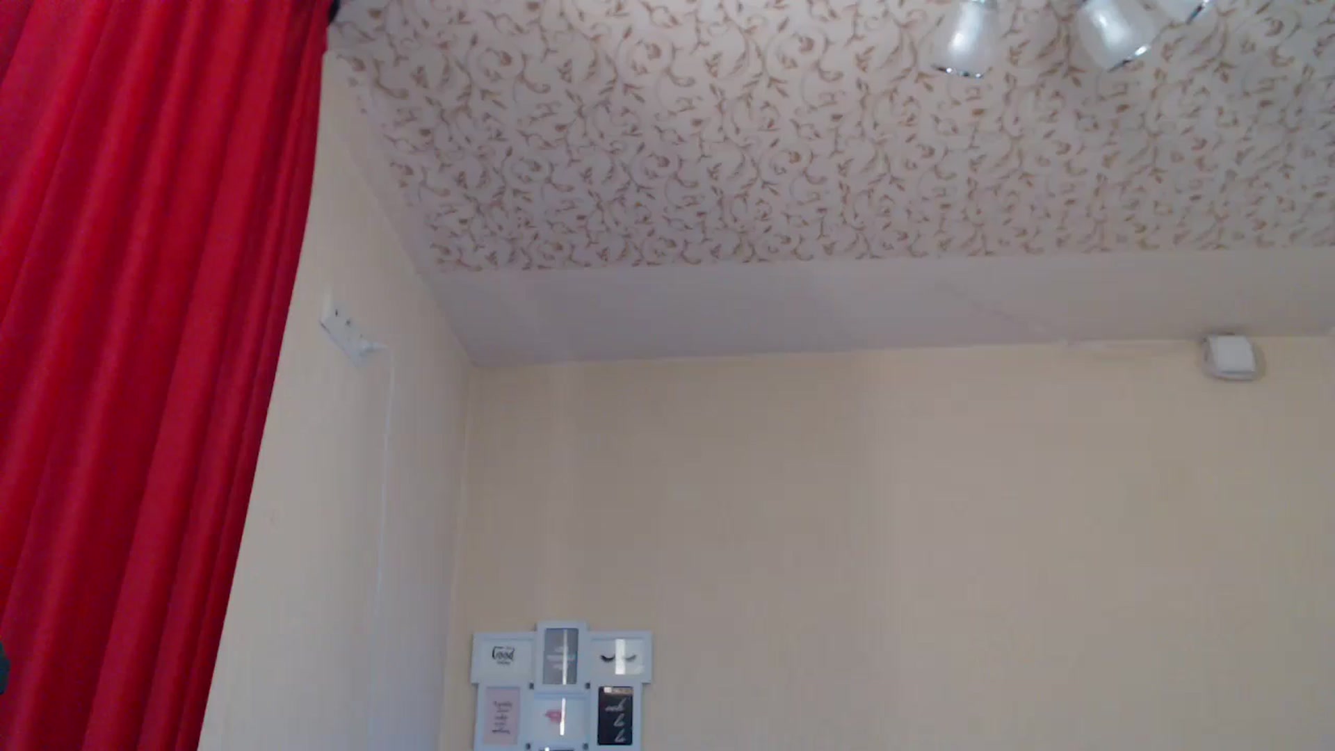 Gallery image thumbnail from Killinna's myfreecams stream on, 06/01/2024, 14:30 image 7 of 20